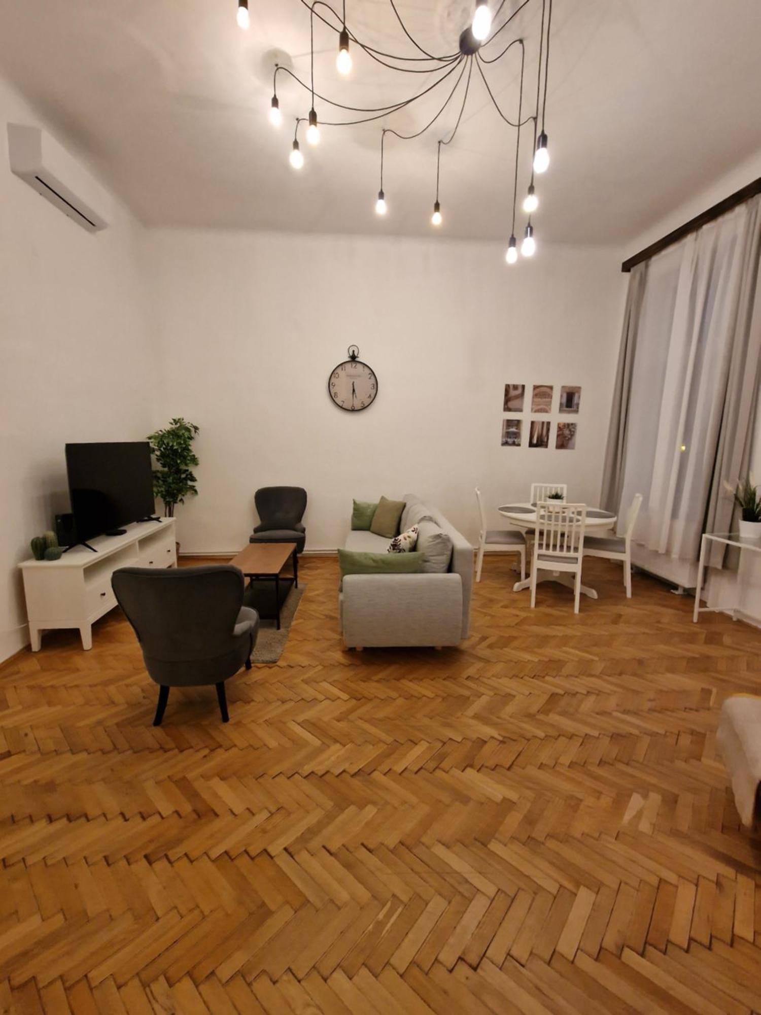 Terrace Vuvu - With Balcony In The Heart Of Apartamento *