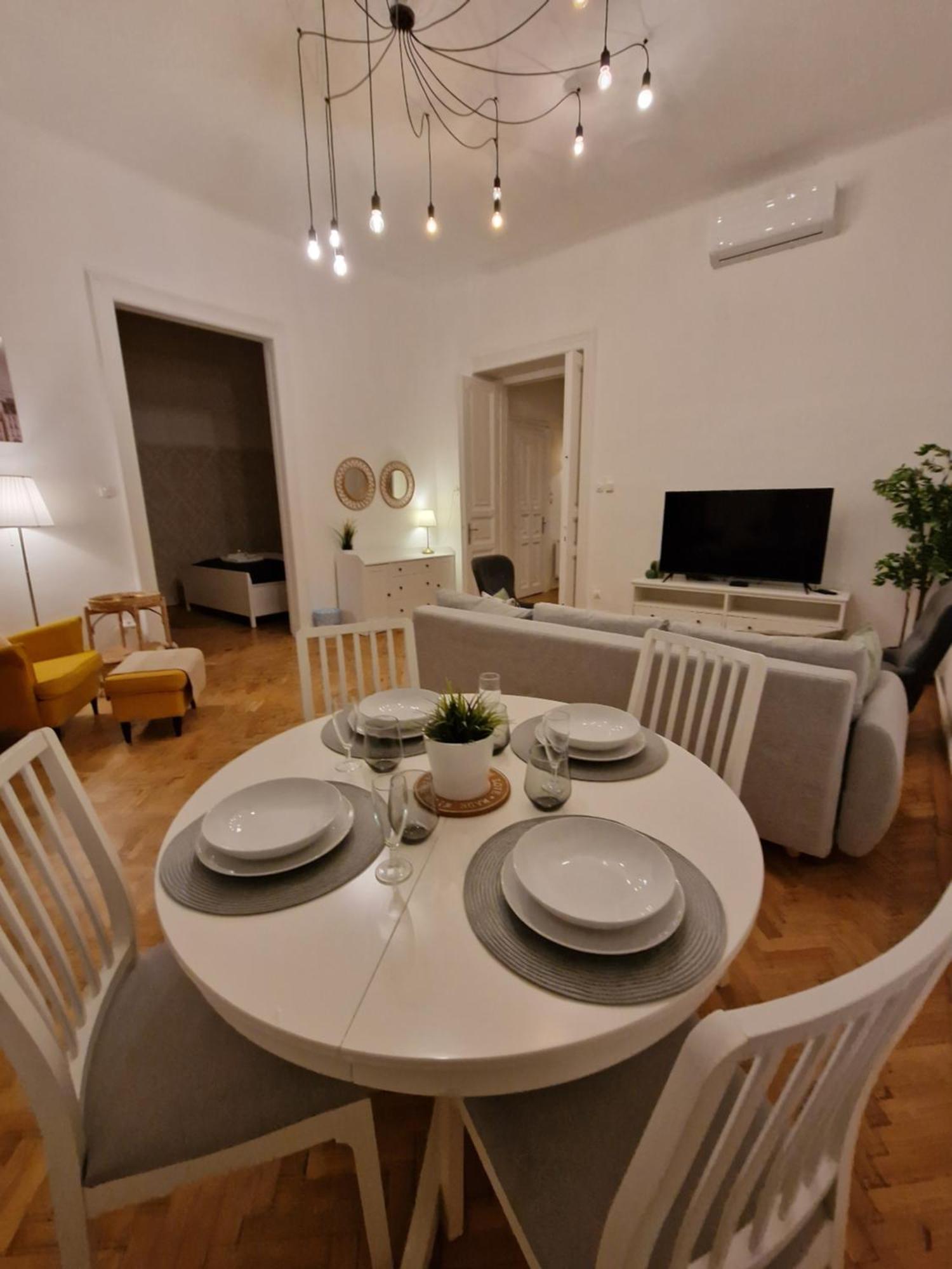 Apartment Terrace Vuvu - With Balcony In The Heart Of Budapest