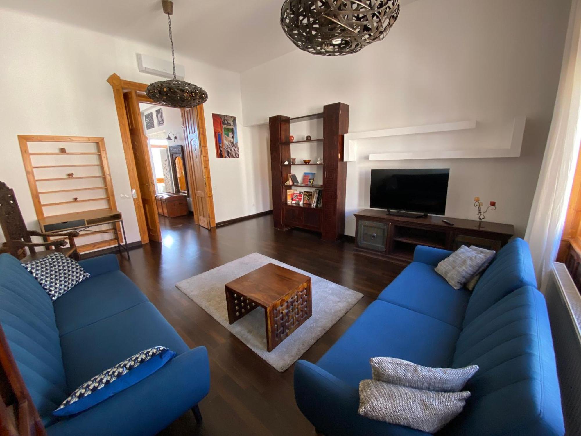 Supercentral Spacious