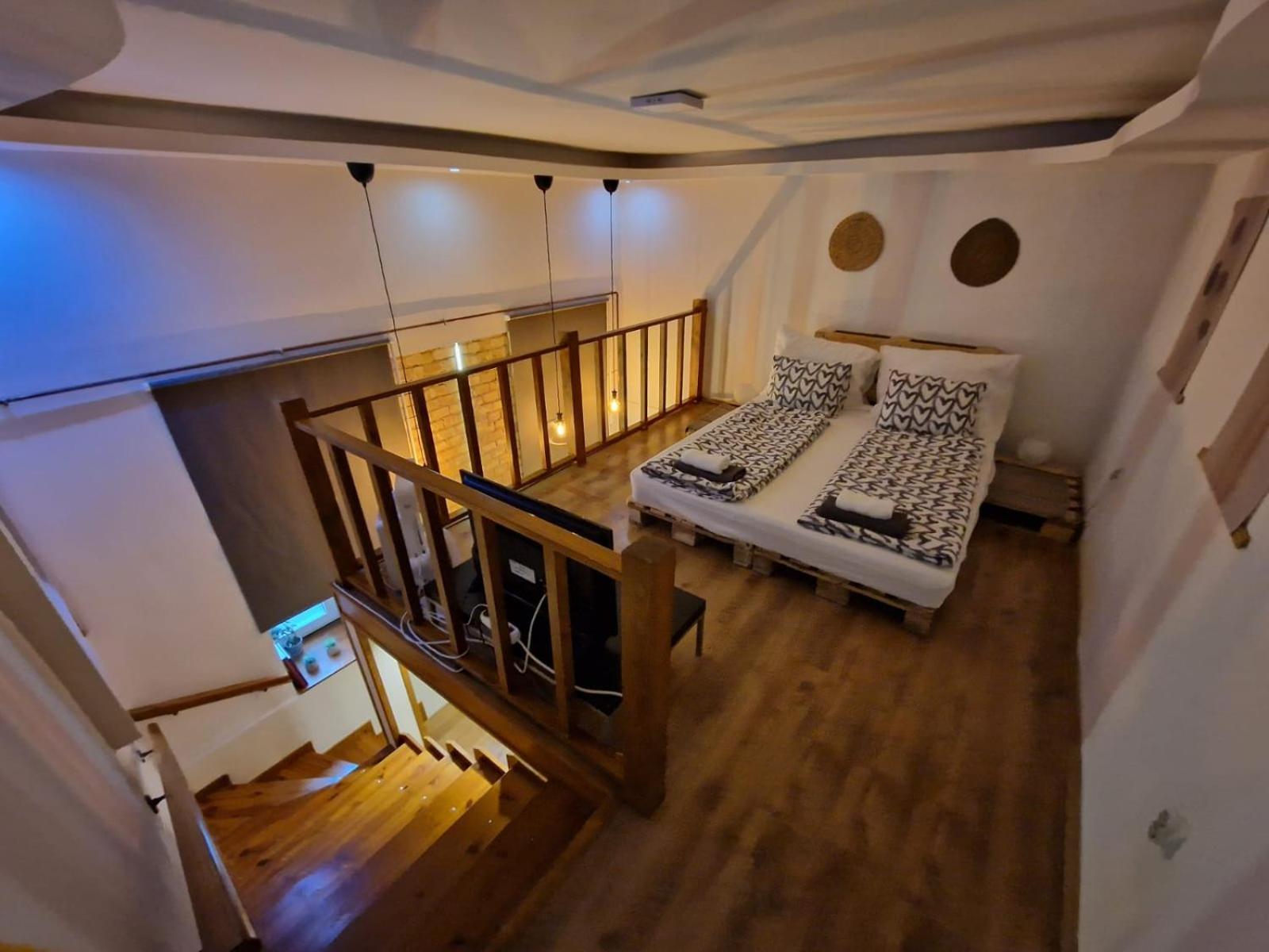 Appartement Stylish Natural With Sauna - Heroes Square