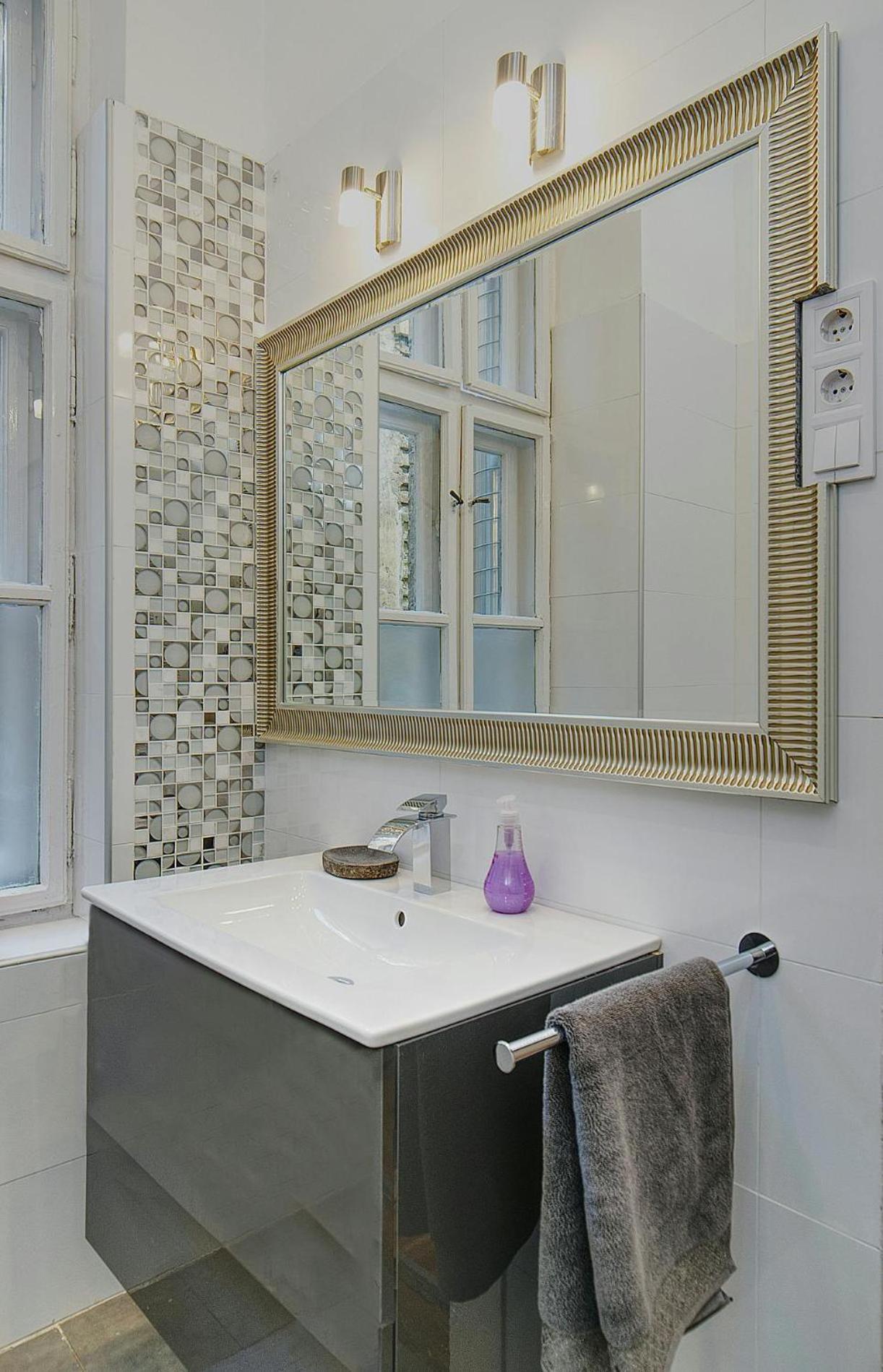 Historic Penthouse With Sauna & Jacuzzi @downtown *