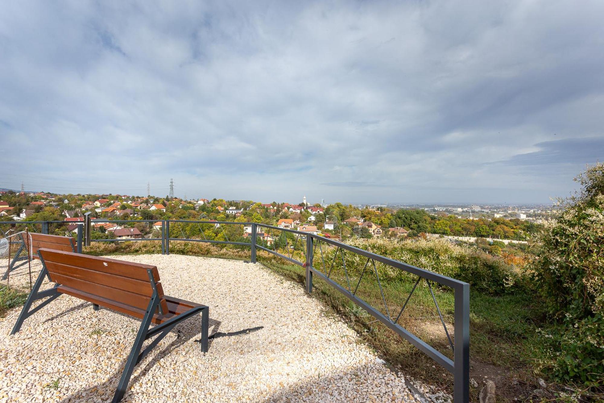 Rivercity South Buda Hills * Budapest