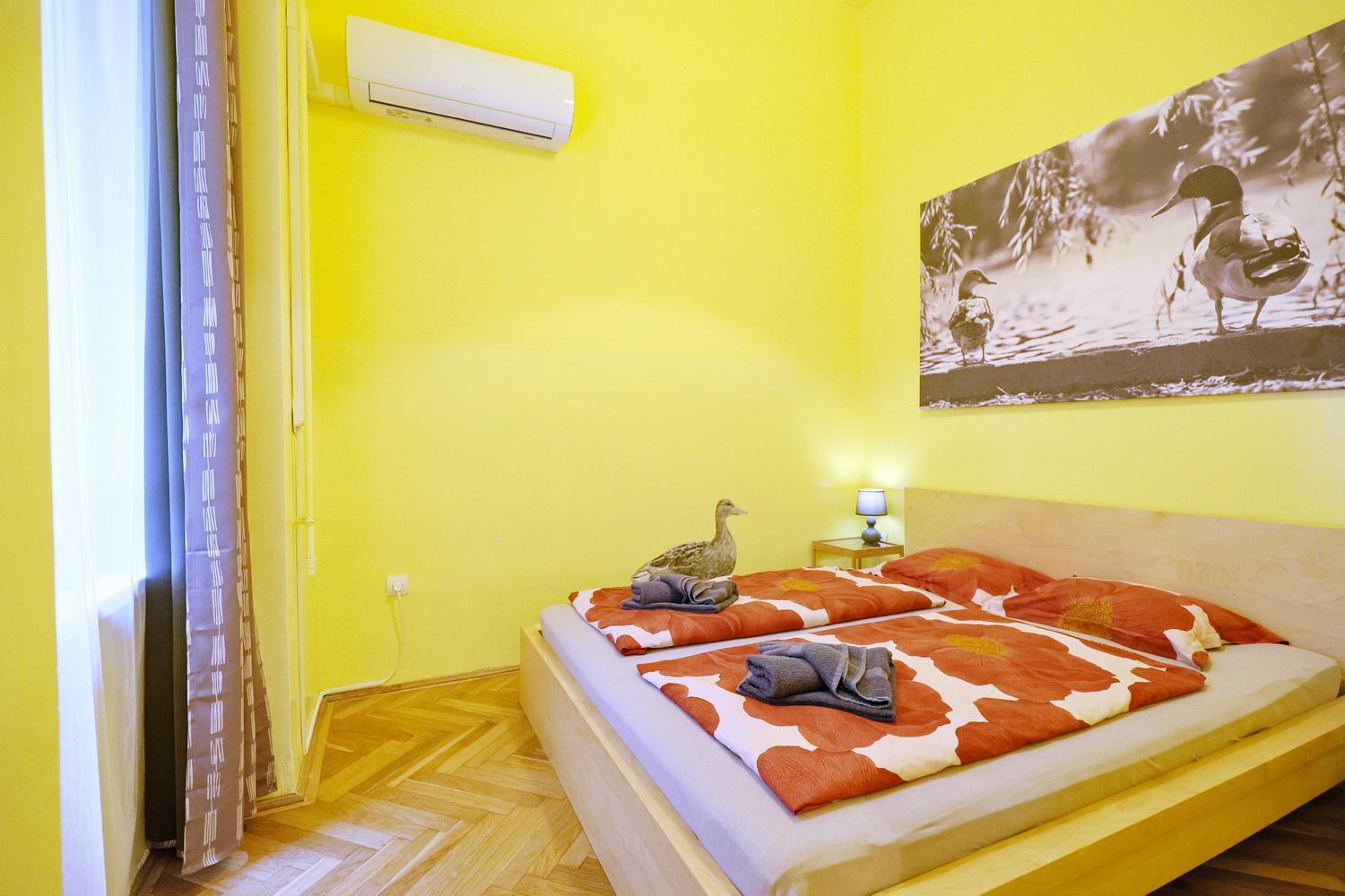 Supreme Astoria Semmelweis Budapest
