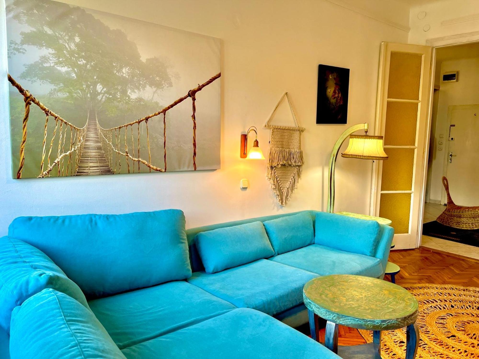 Cosy Art Flat 2 Apartment
