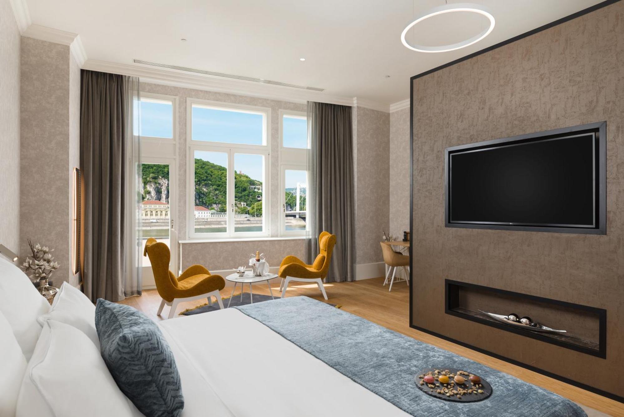 Vision By Continental Group