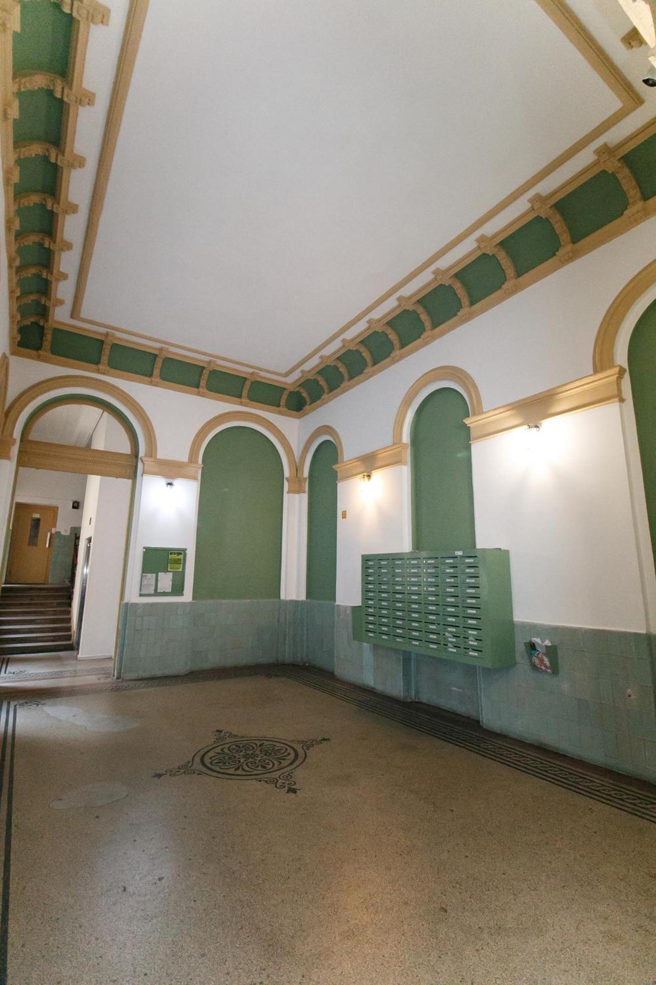 Bp * Budapest