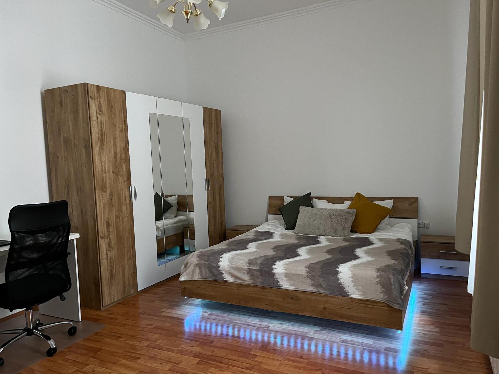 Majestic Residency - 3 Bedrooms * Budapest