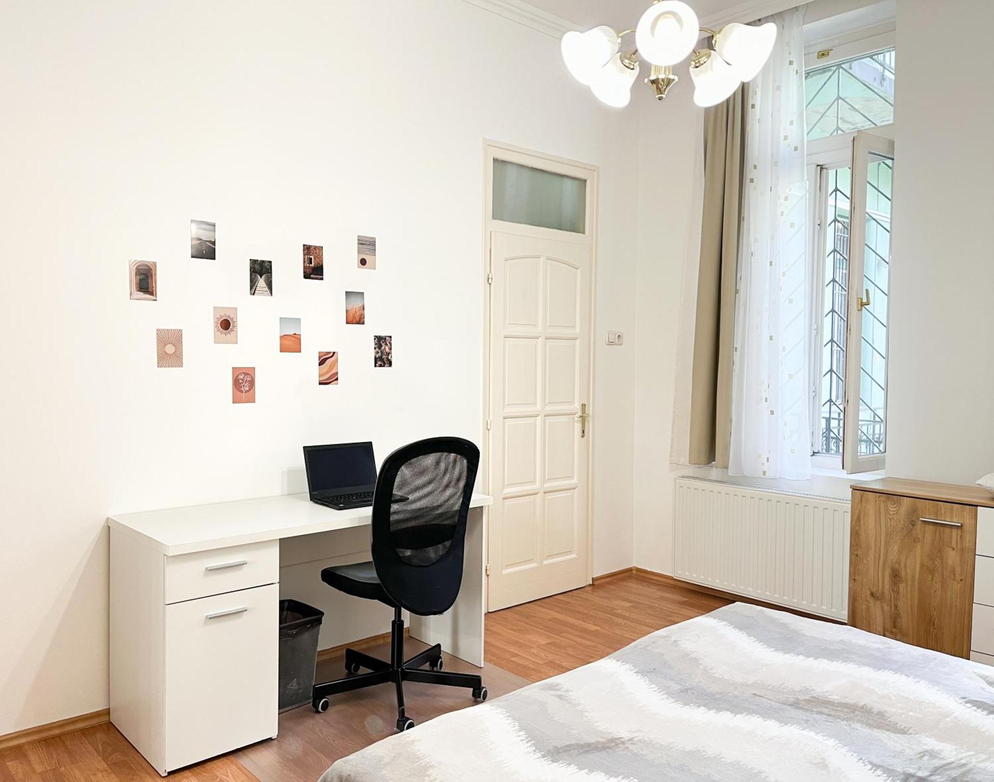 Majestic Residency - 3 Bedrooms Lägenhet *
