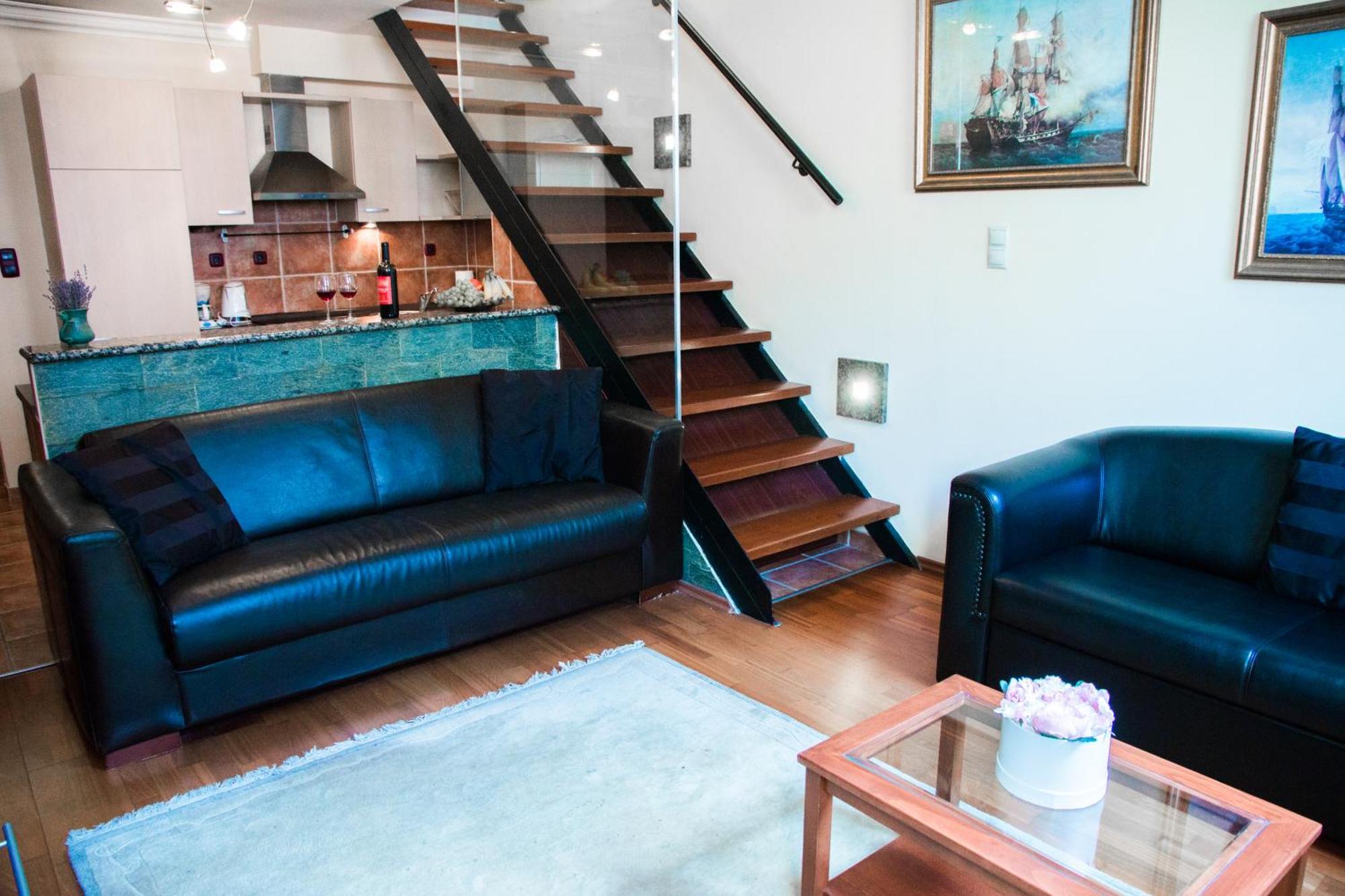 Elite Rooms & Apartments *