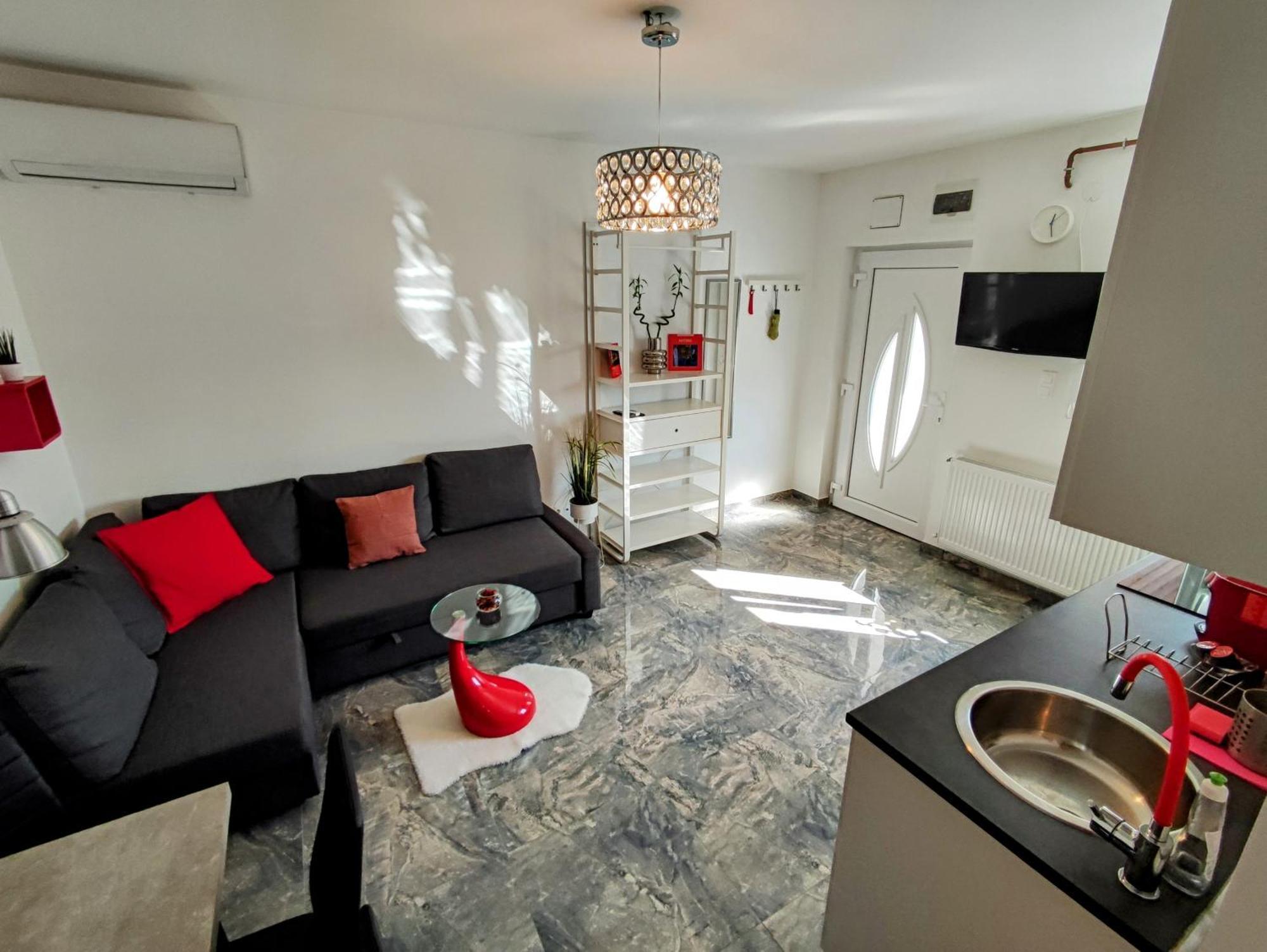 Ryb Lofts Apartman *
