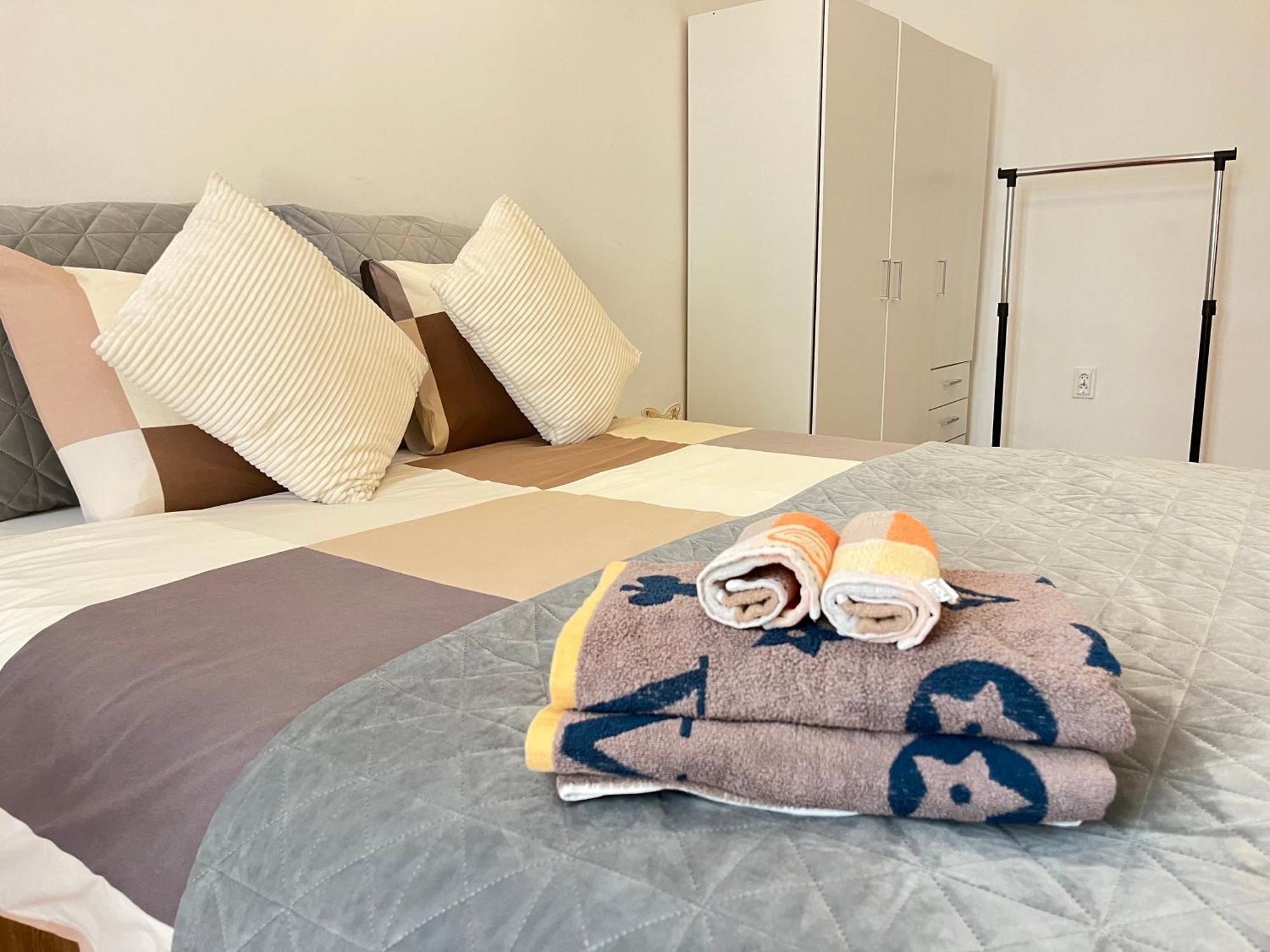Downtown Andrassy Appartement *