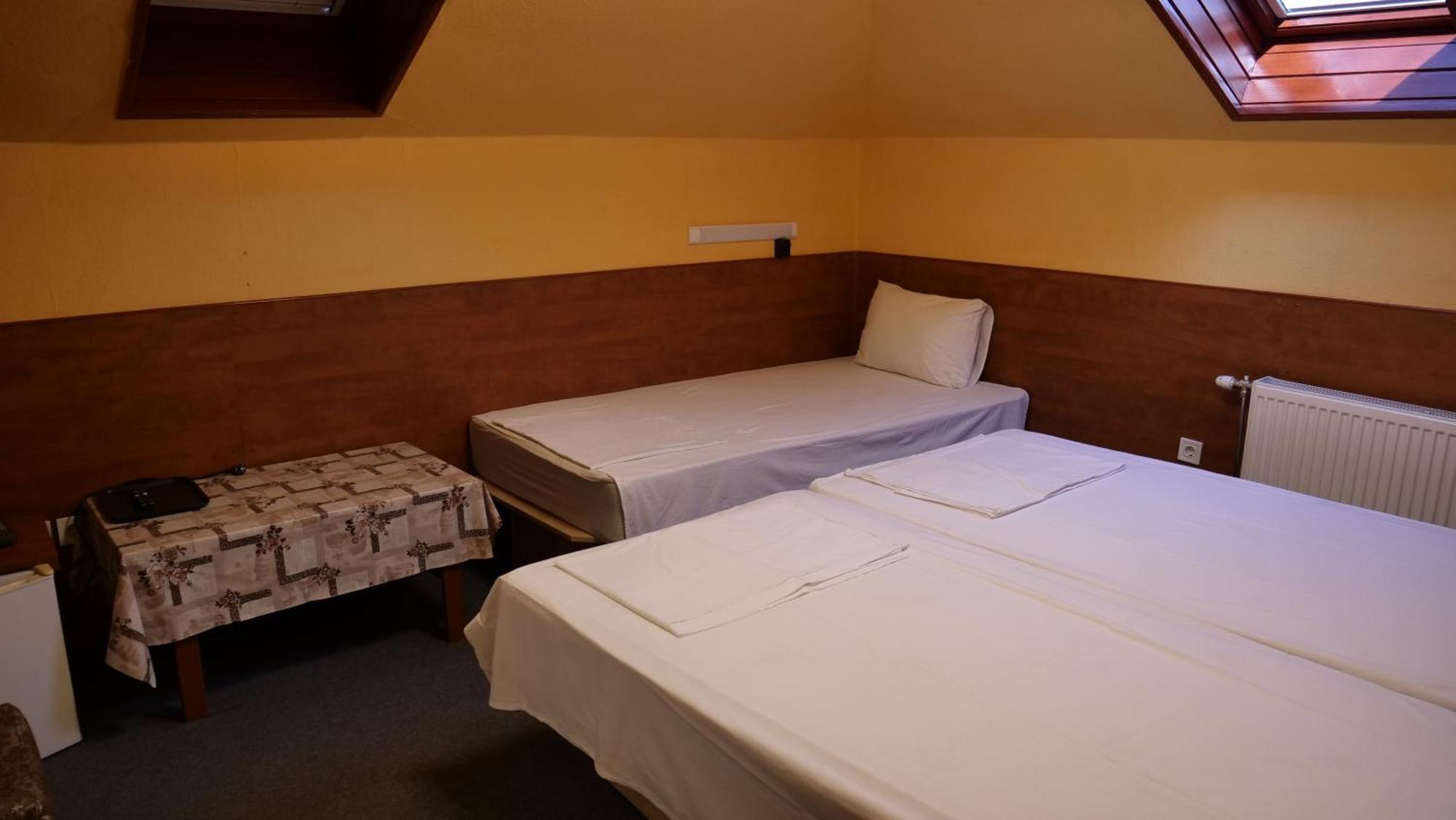Attila 2* Budapest