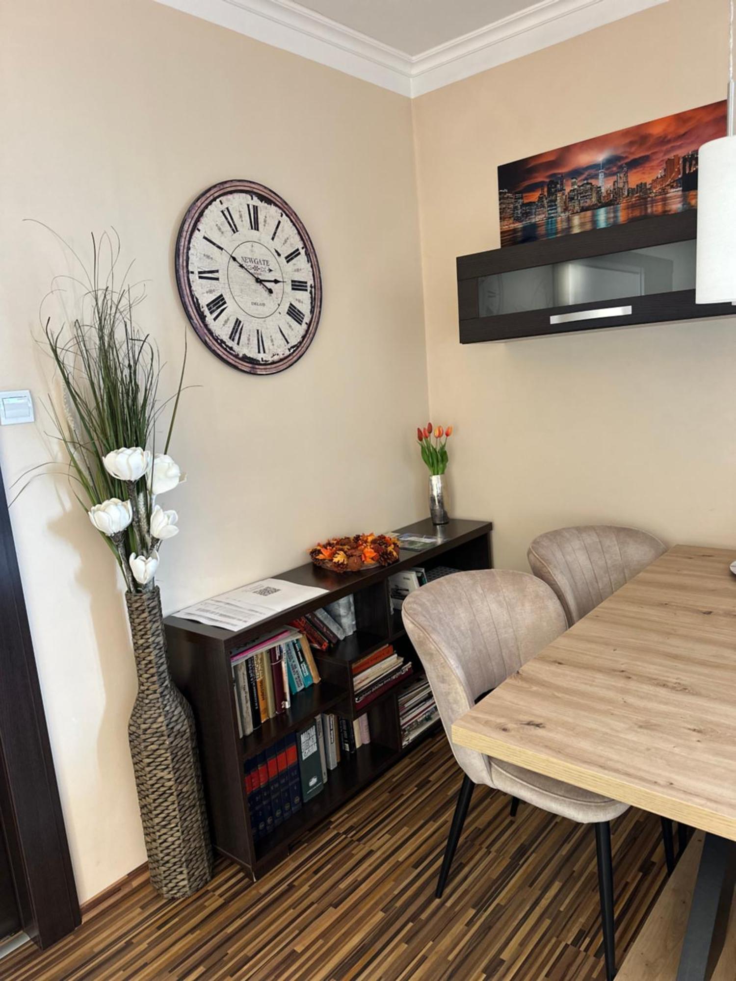 Apartment On Gellert Hill Downtown With Free Garage & Castle View Budapest