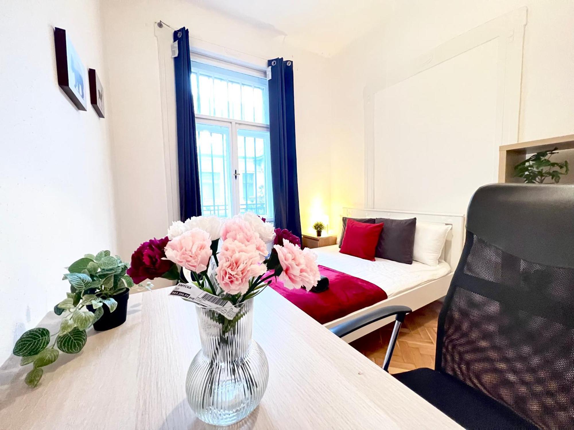 Rakoczi Apartment *