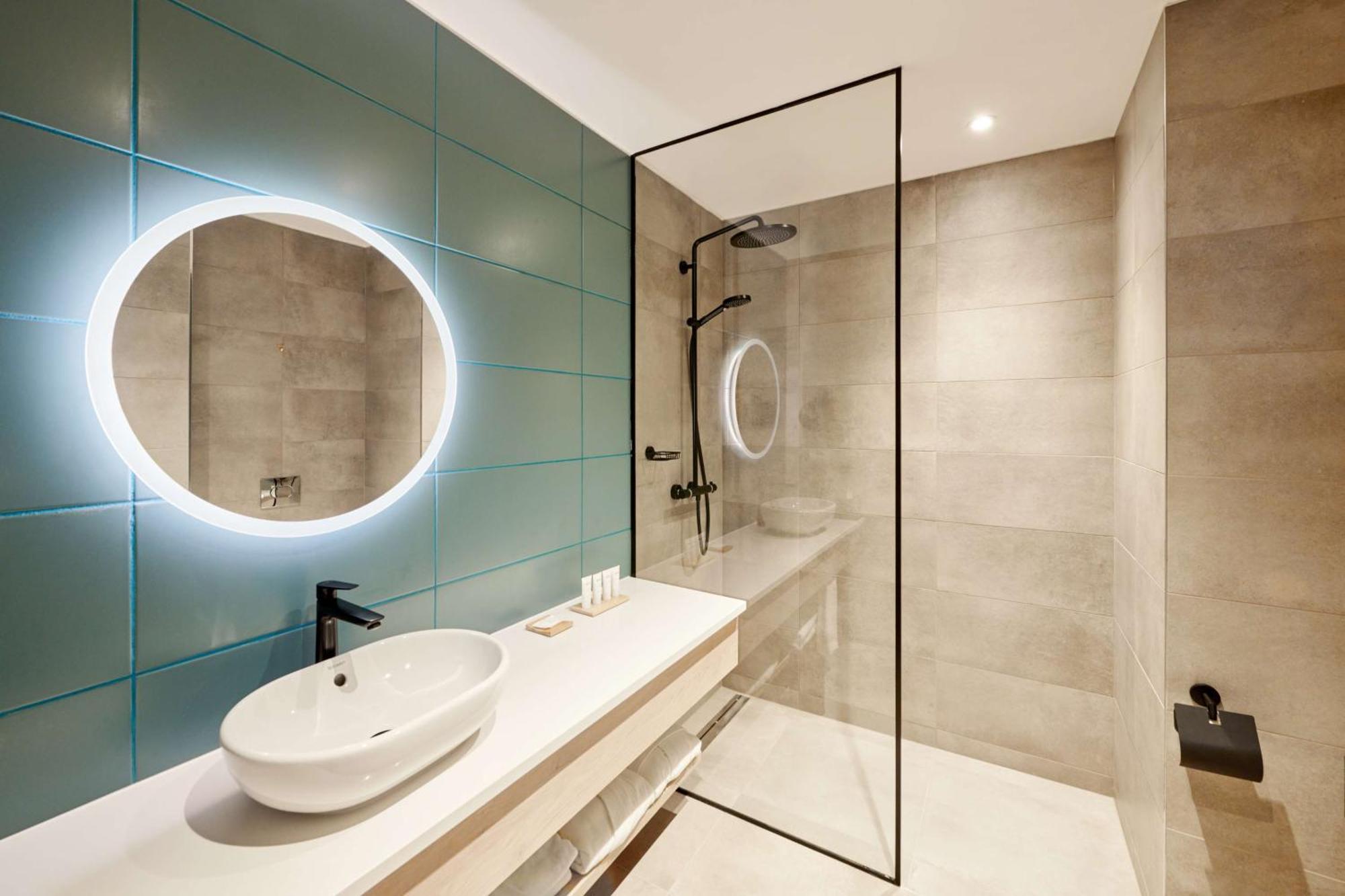 Radisson Budapart Hotel 4*