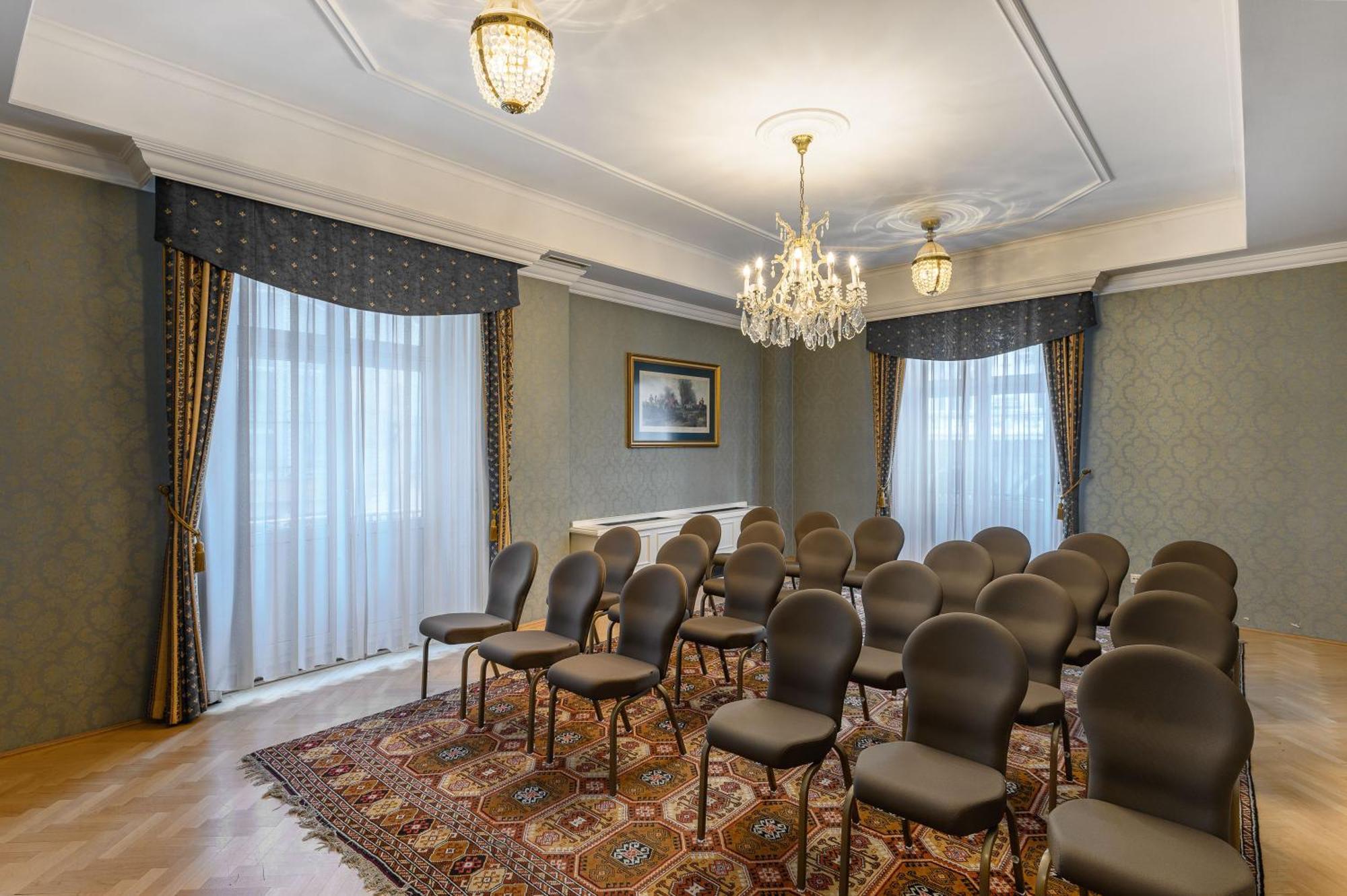 Hotell Danubius Astoria City Center