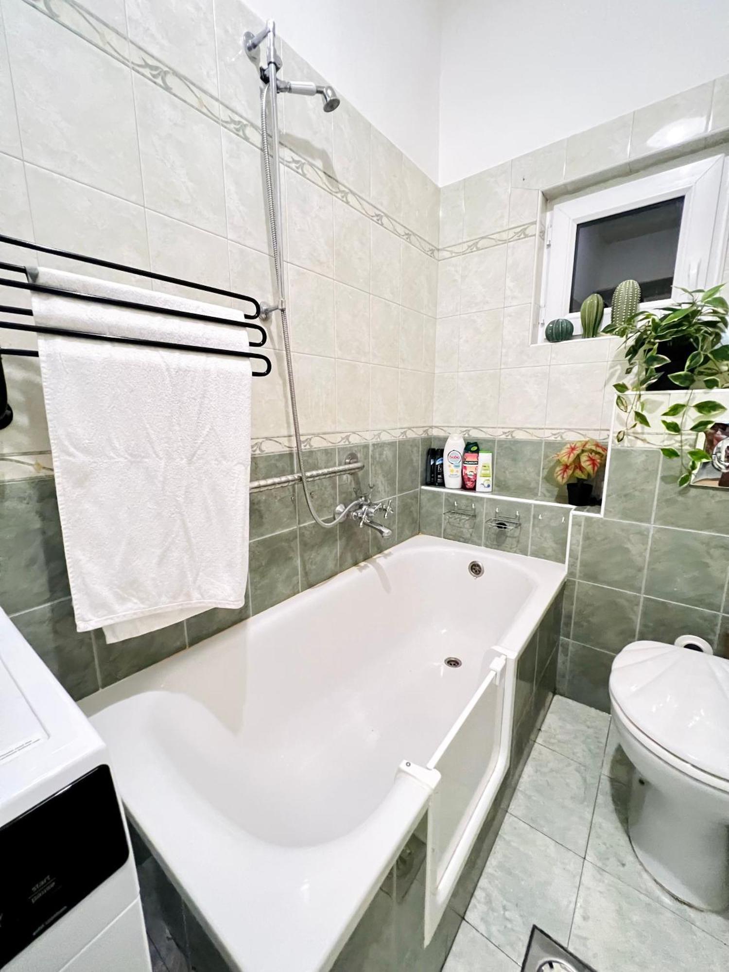 Apartament Kerepesi *