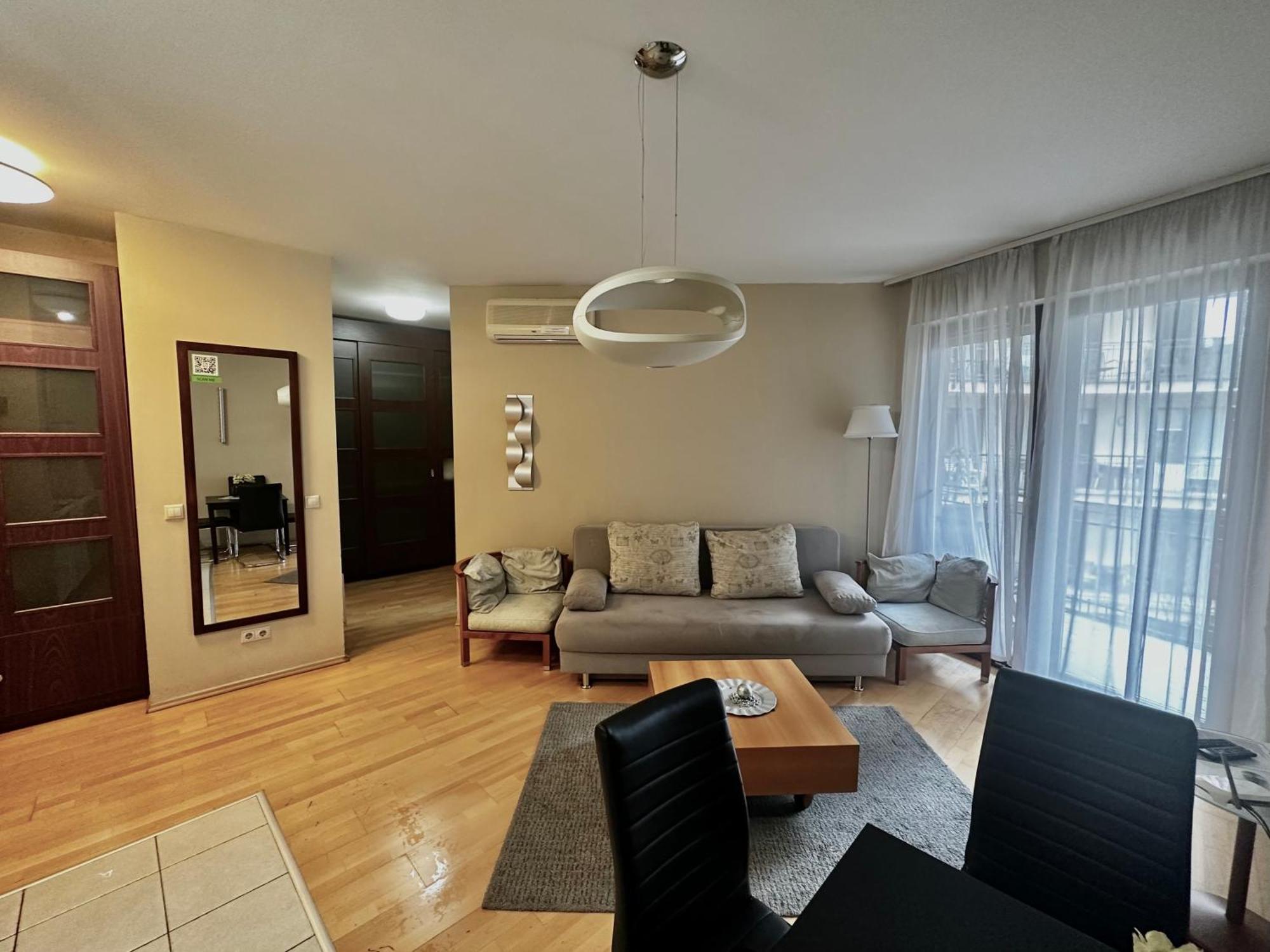 Leda Apartman