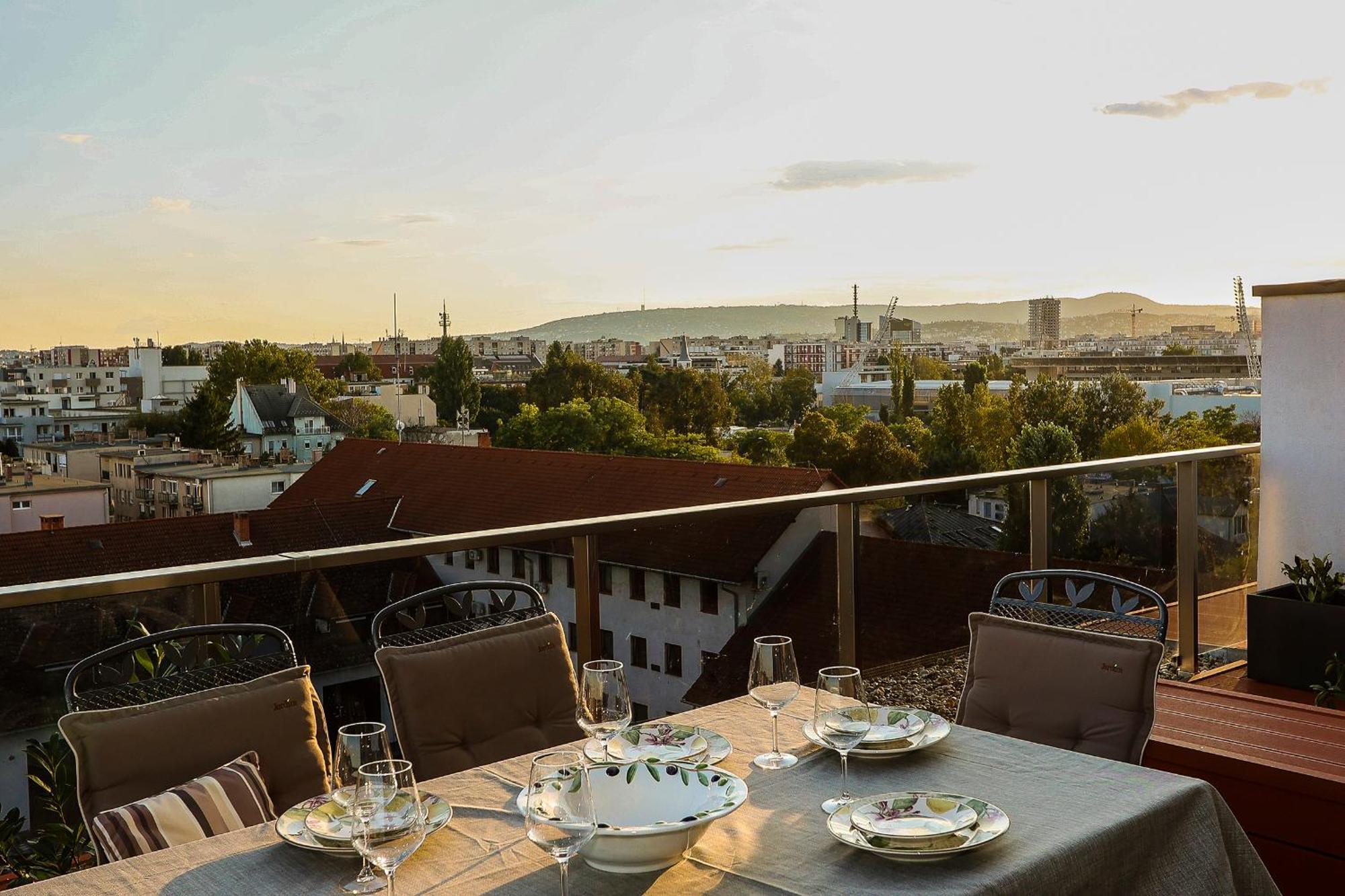 Sunset Towers Budapešť