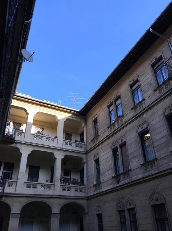 Csengery Apartamento