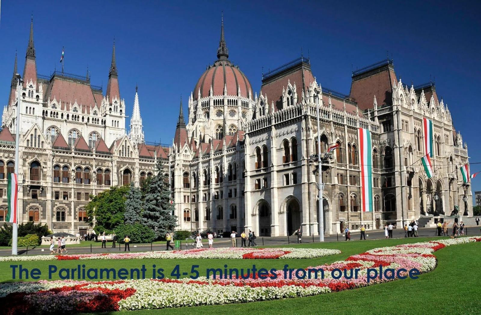 Queen Zita 130 M2 Near Chain Bridge Apartman Budapest