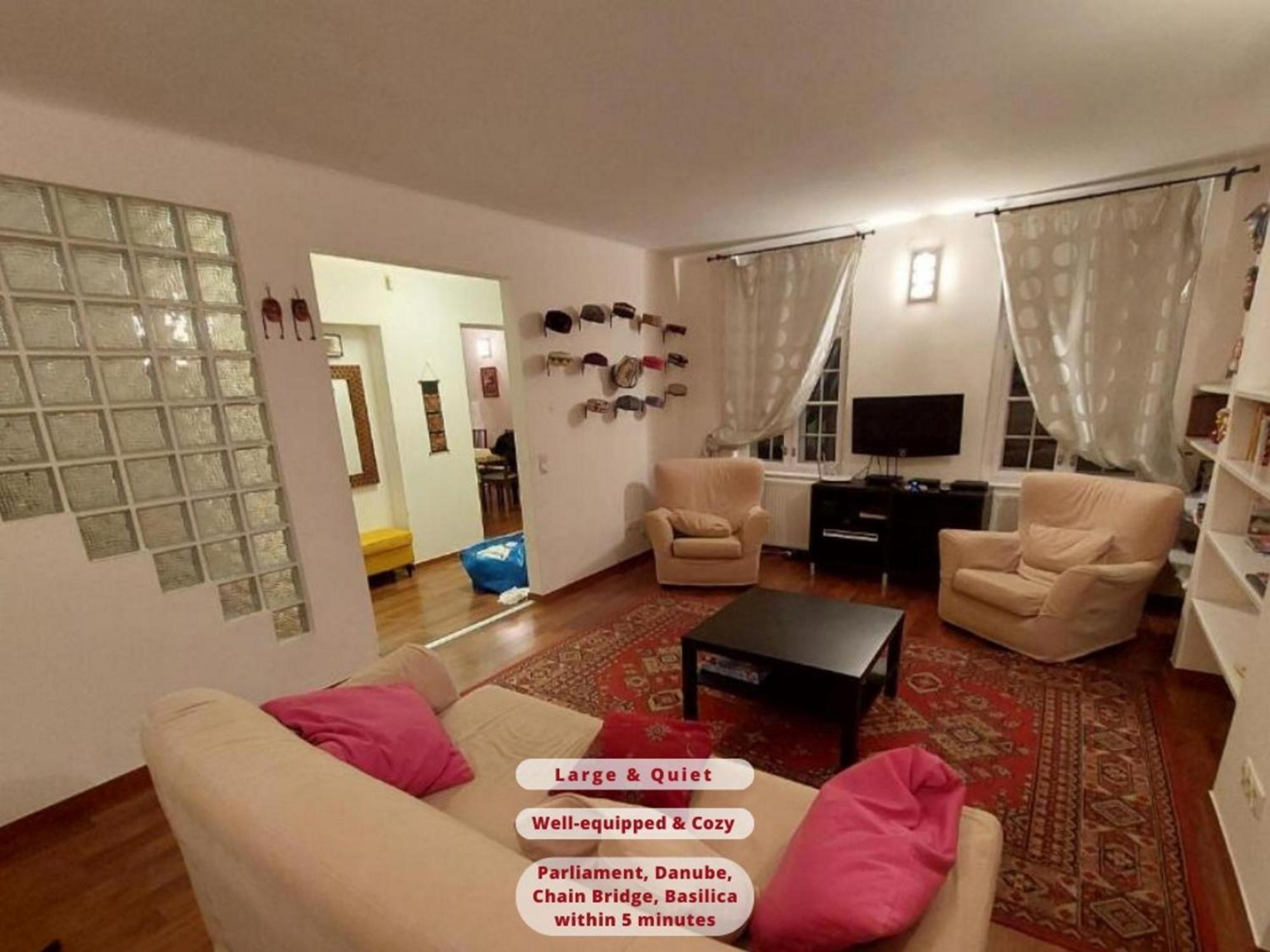 Queen Zita 130 M2 Near Chain Bridge Budapest