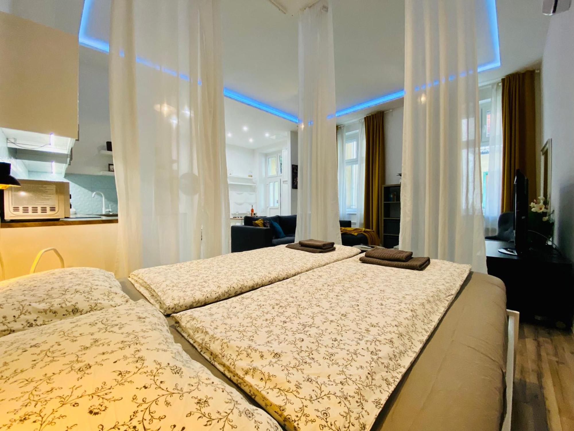 Chic Center Ac & Tropical Charm Apartamento *