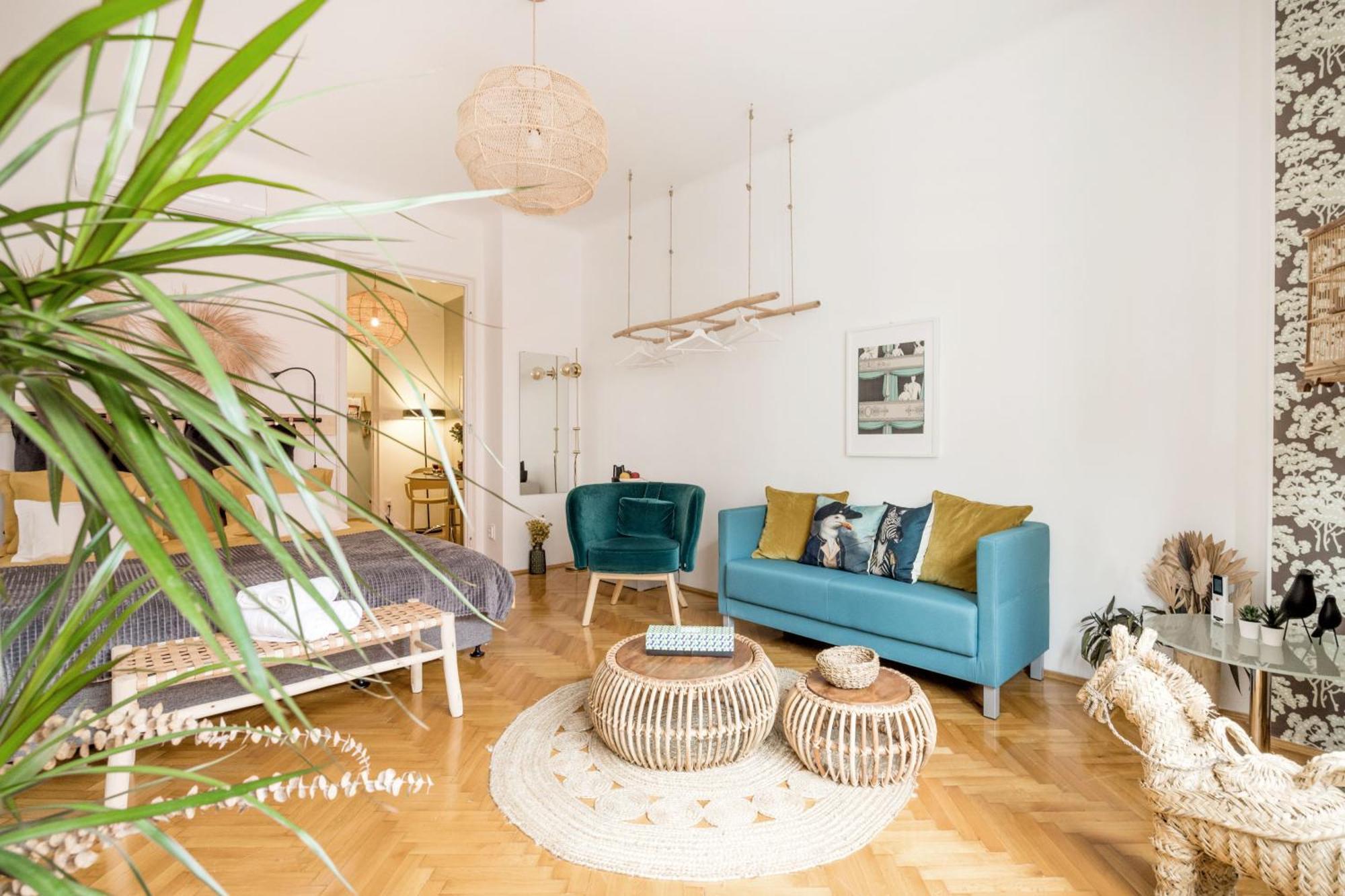 Chic Flat In Heritage Area Near The Center