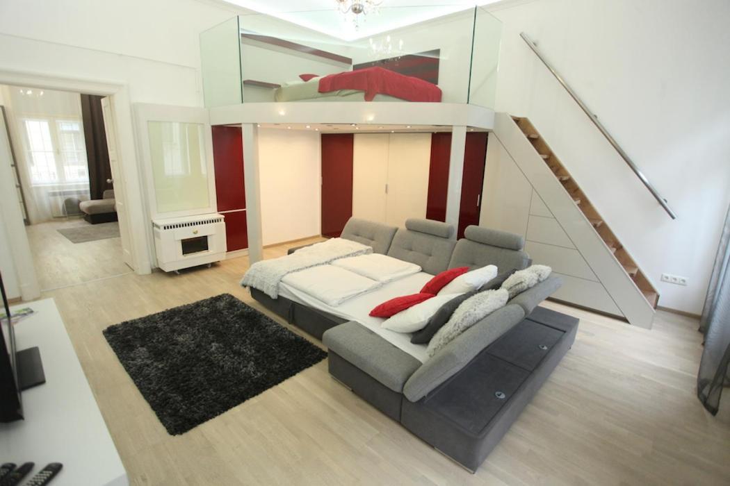 Superior Loft At Basilica Apartment *