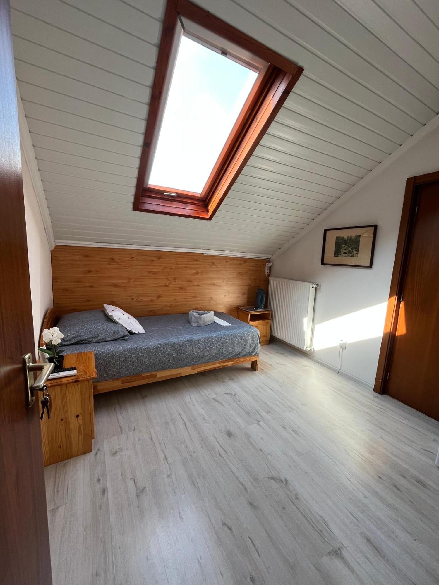 Pensión Tang House 唐舍 Budapest