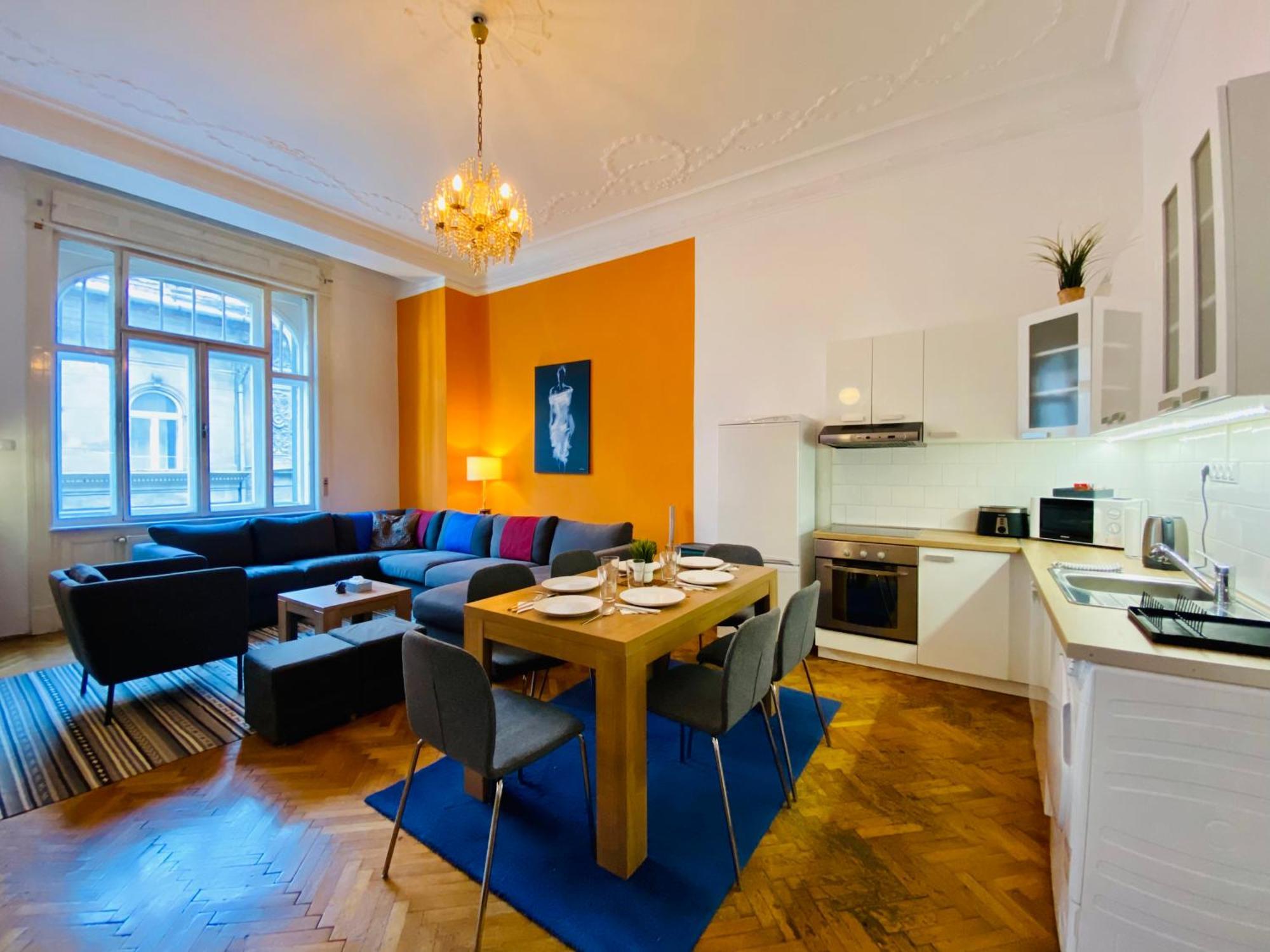 Huge Family Friendly 2br Downtown - Deco House Appartamento Budapest