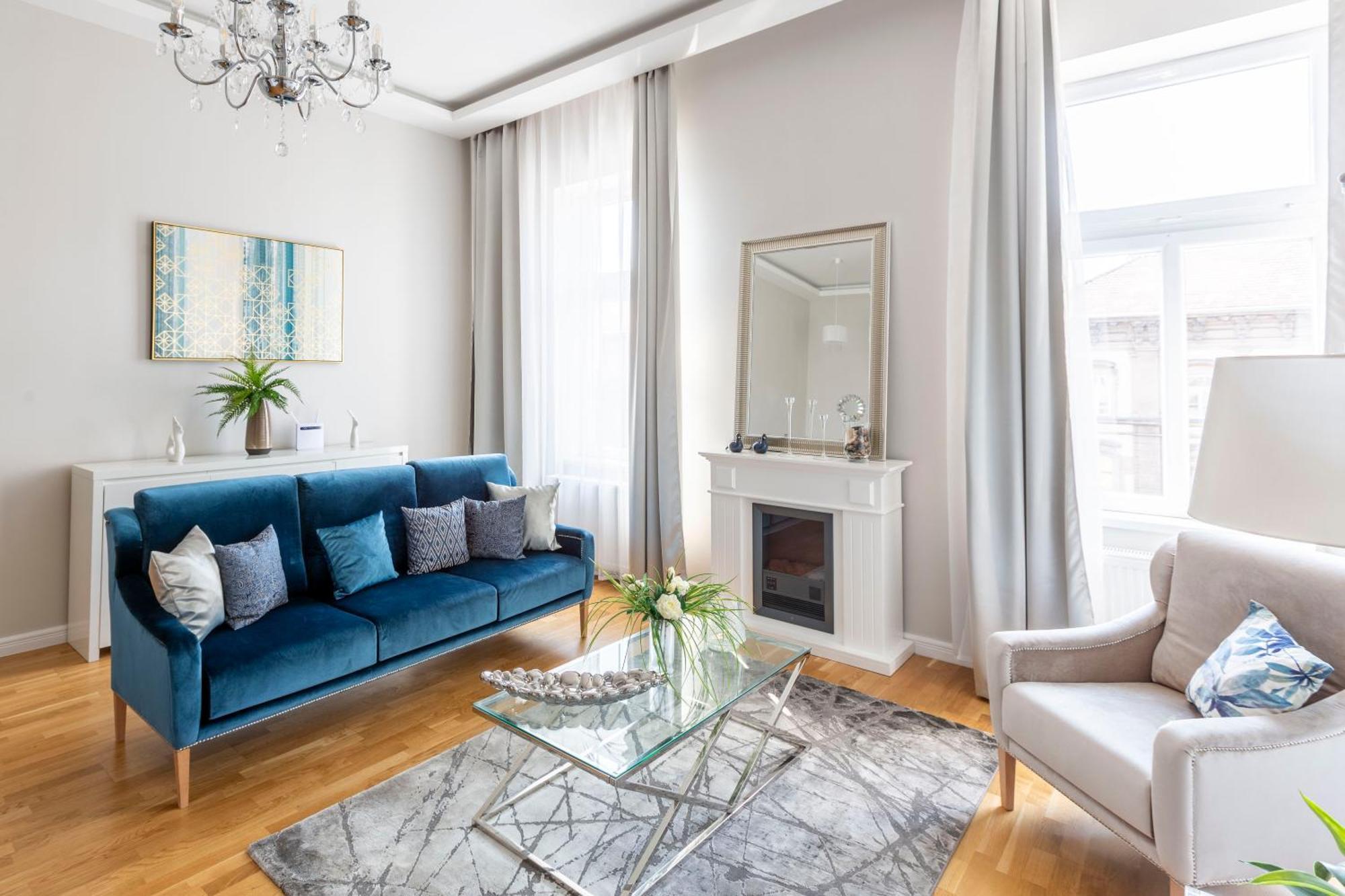 Luxury Royal In The Heart Of Apartman