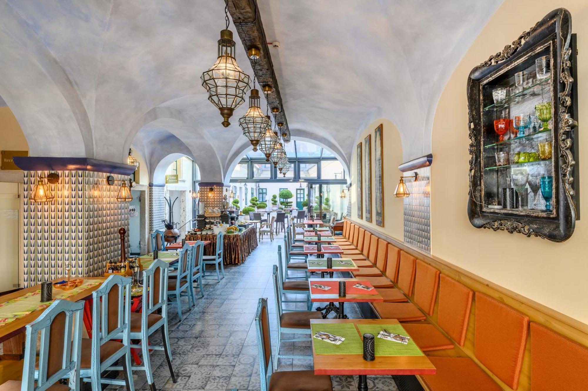 Maison Bistro&hotel Hotel 4*