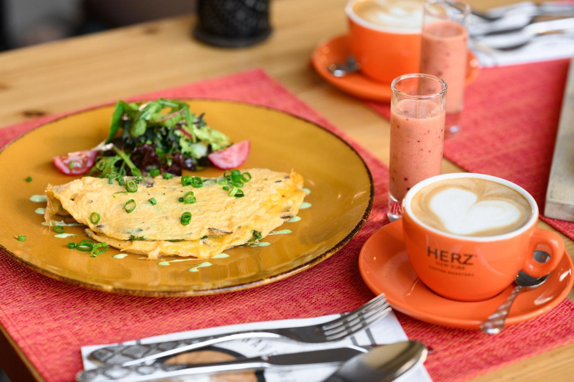 Maison Bistro &