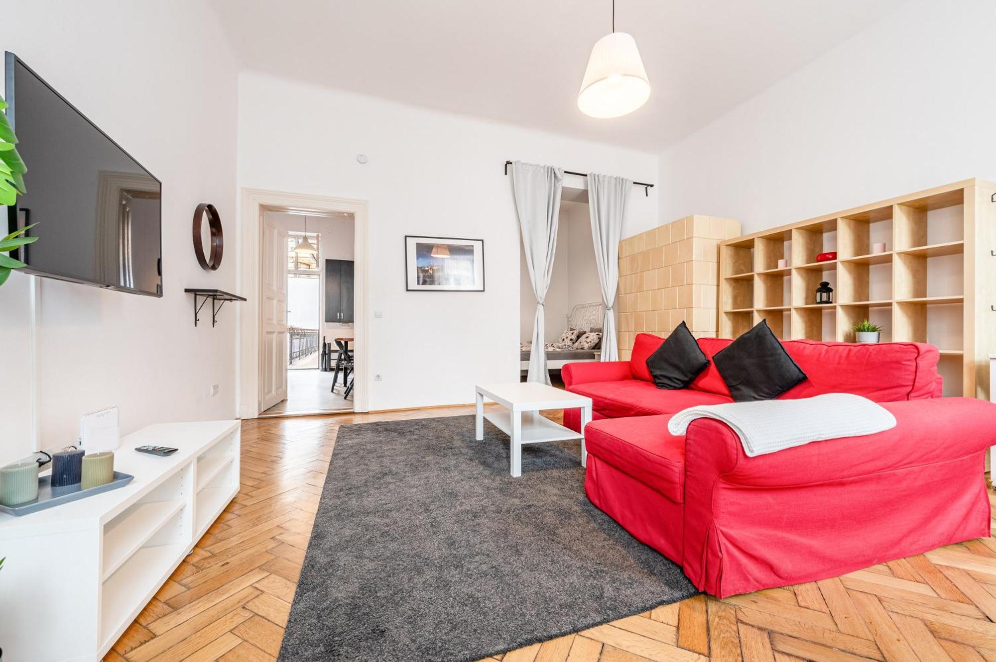 Lägenhet Eotvos 25