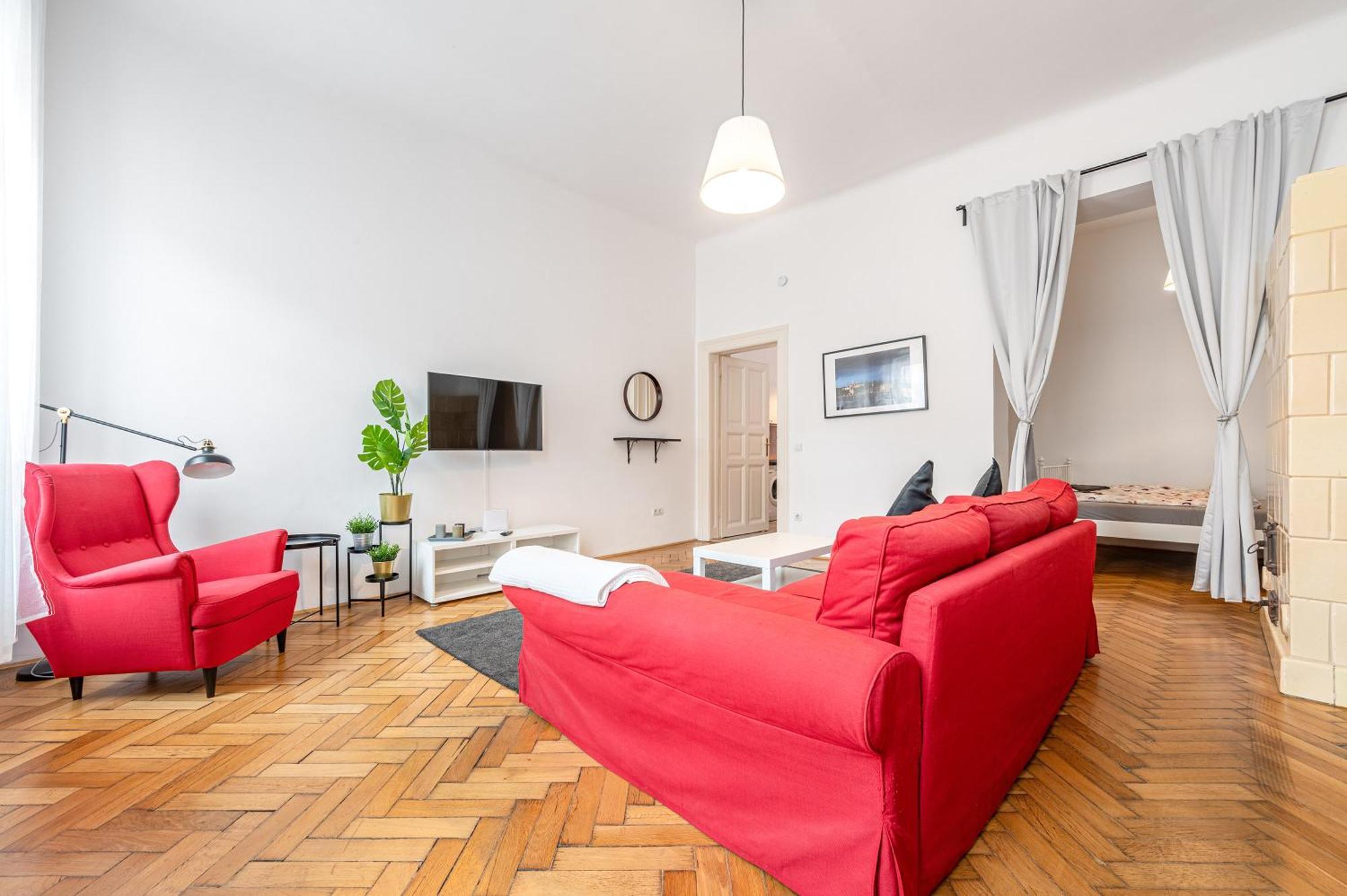 Apartment Eotvos 25 *