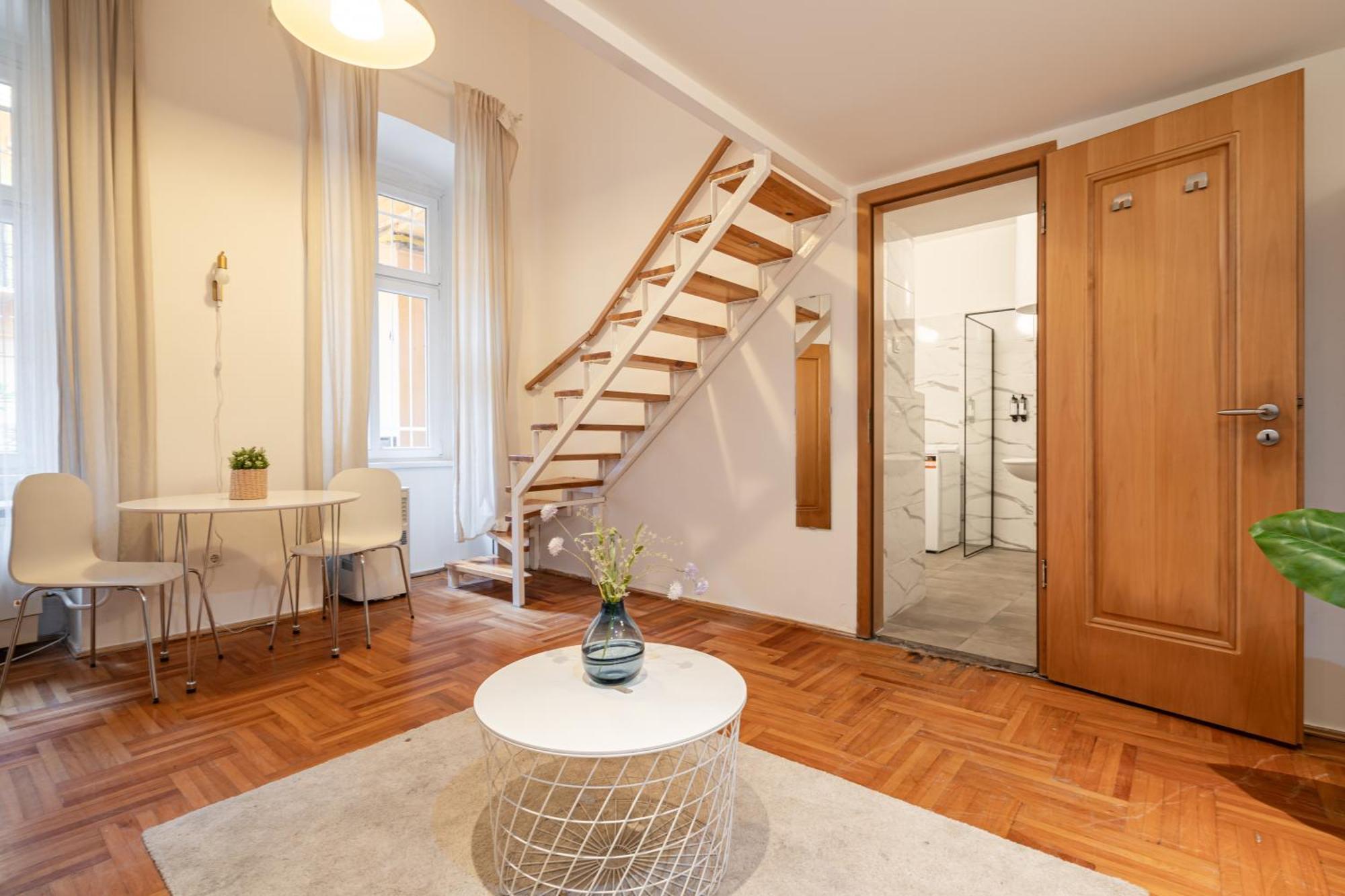 H9- Boutique Apartments, Best Location, By Bqa *