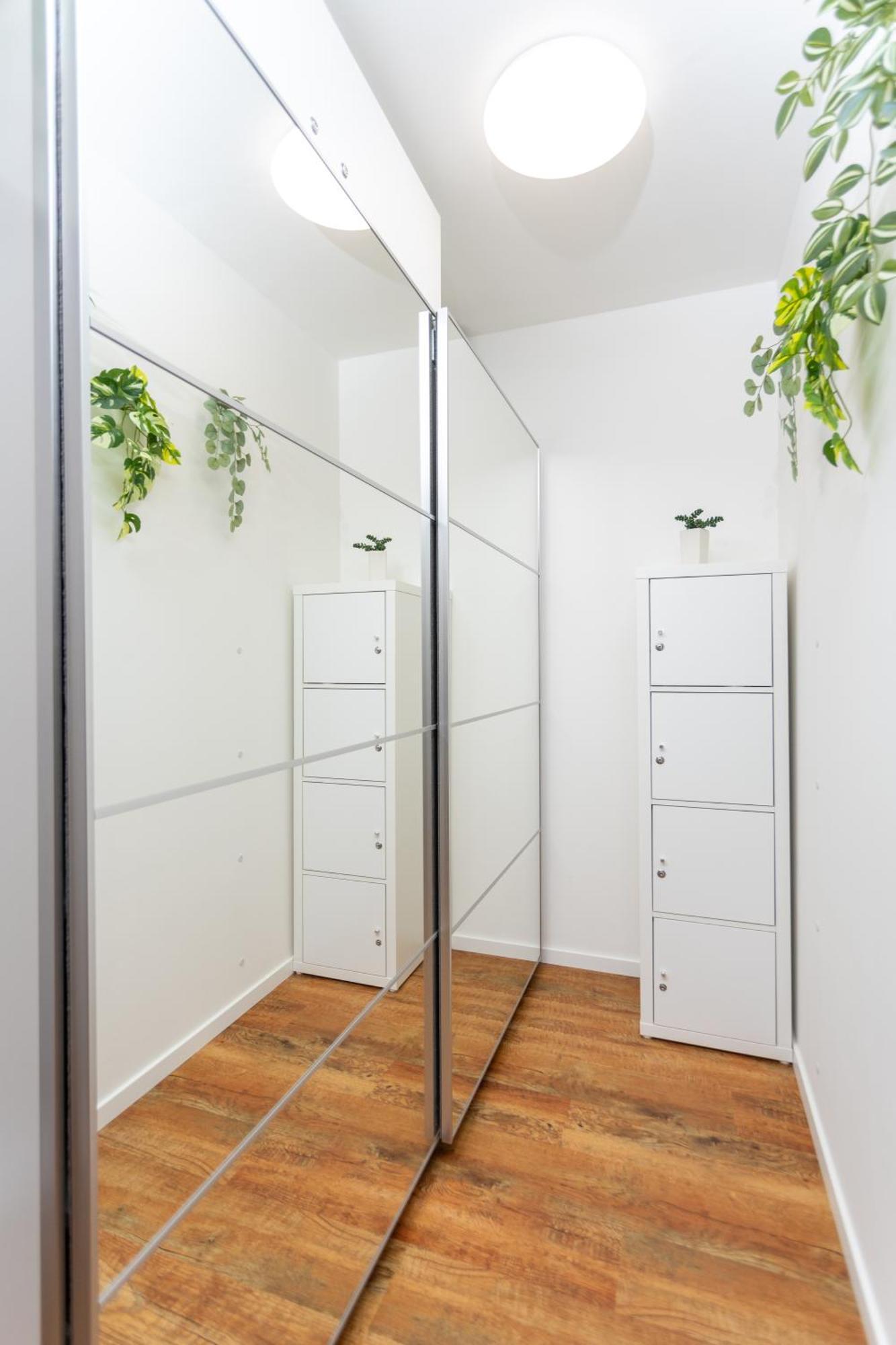 Downtown Cube Apartment