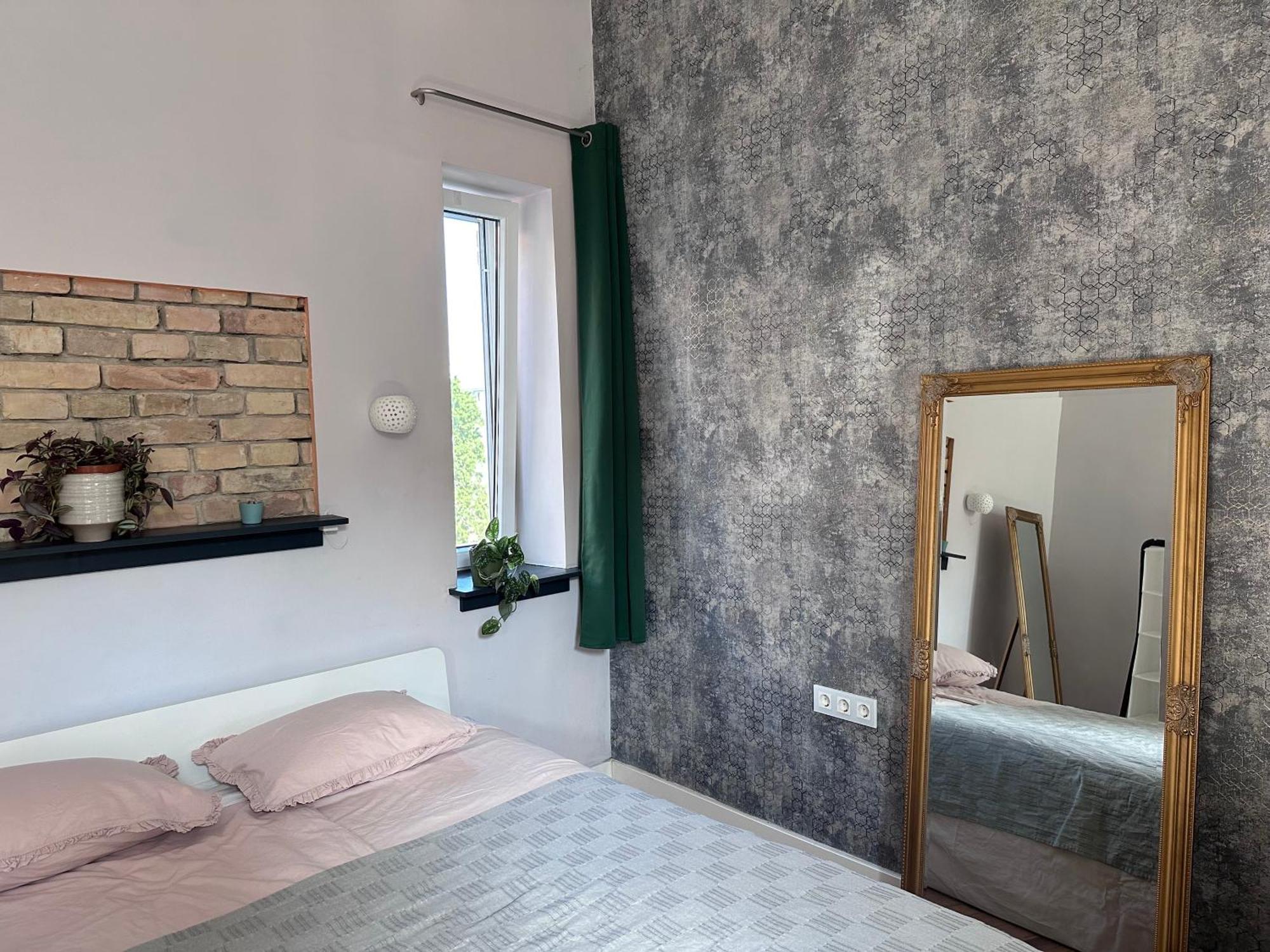 Centrally Located Studio Near Keleti Palyaudvar * Budapest