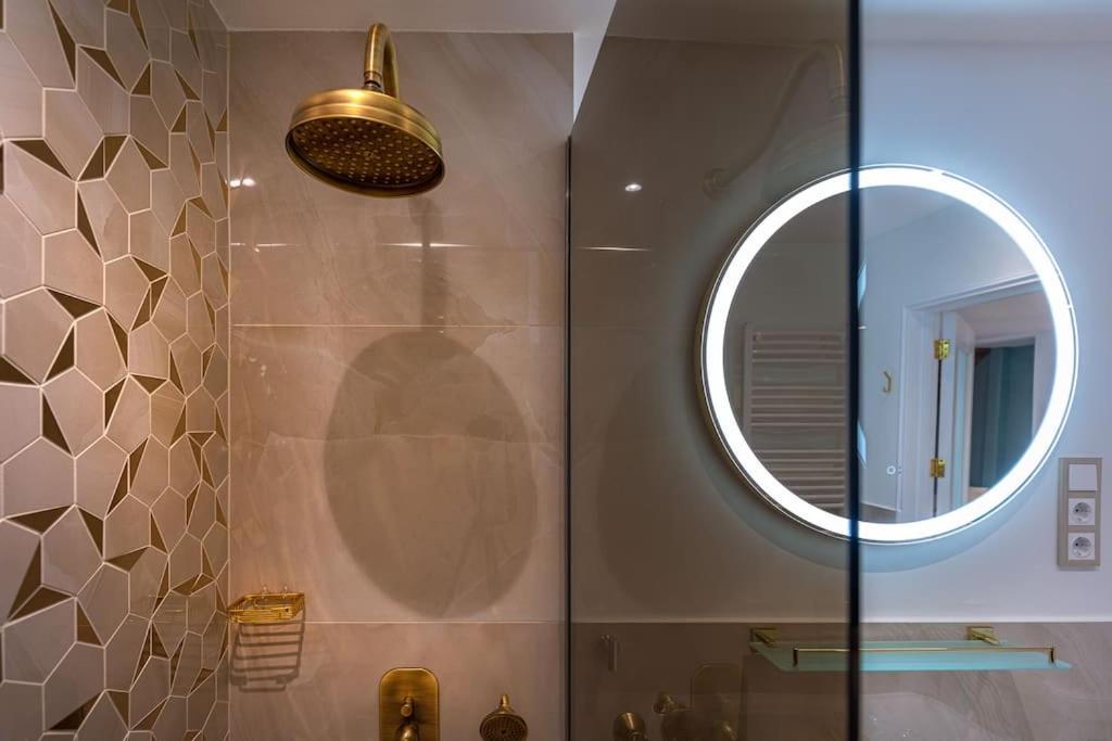 Orangehomes Luxury Next To Gellert Hill Lägenhet Budapest