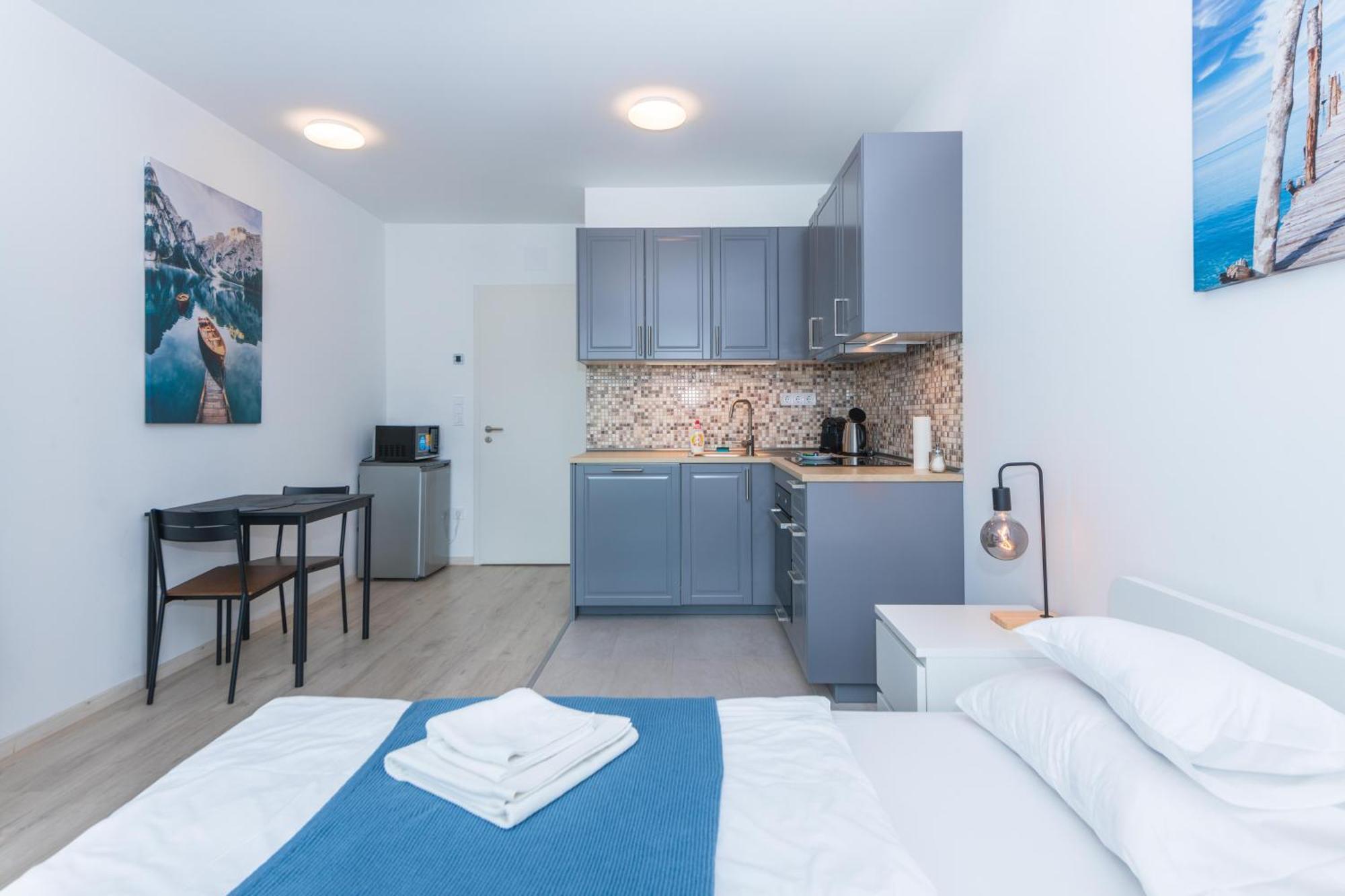 Waterfront By Urbanrent