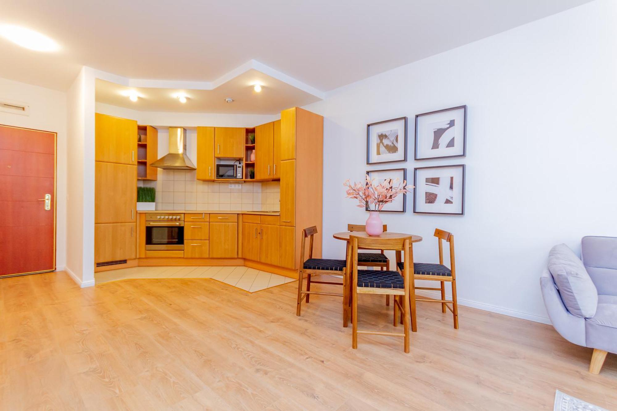 Apartment Kiraly Str. Corner Downtown
