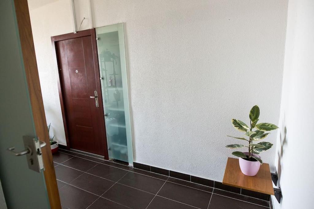 Apartmán Orangehomes One Bedroom With Fireplace