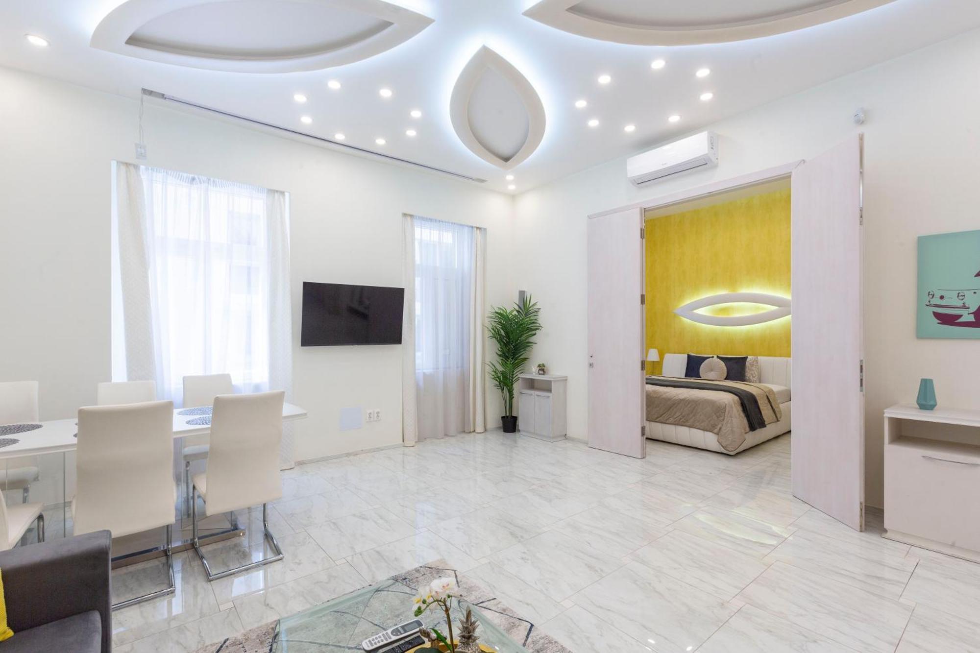 Apartman Luxurious Next To The Danube River