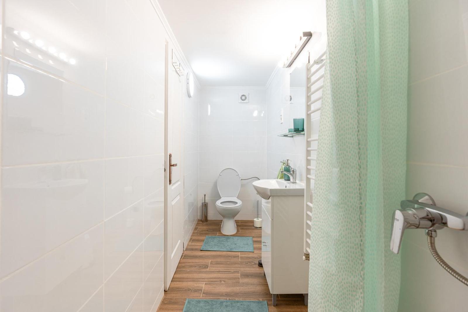 Stylish 2-bedroom In Apartamento