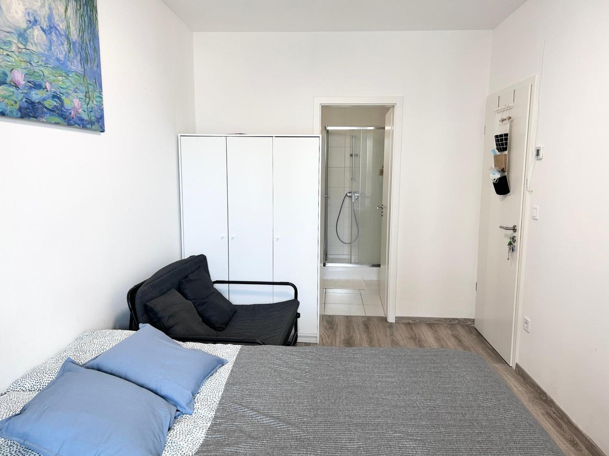 New 2022 Family&friends Downtown Ac 3br 2ba Free Parking Big Balcony Near Metro&train Station Self Check-in