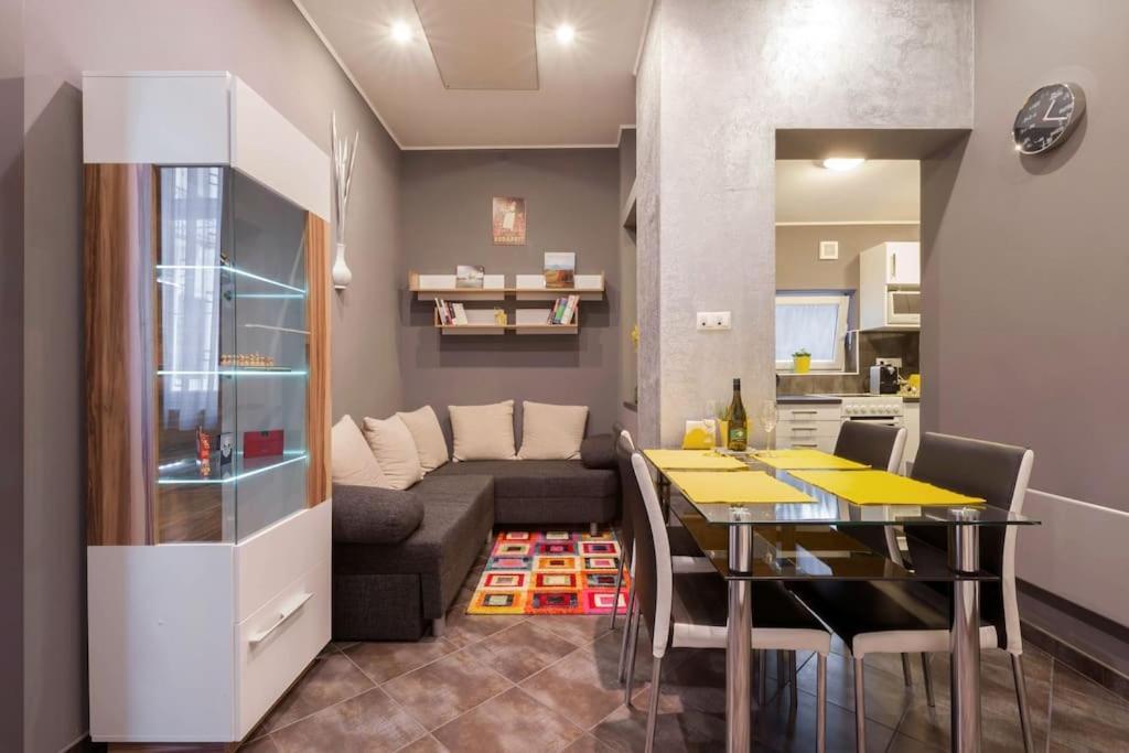 Apartment Szimpla-synagogue-kazinczy Str *