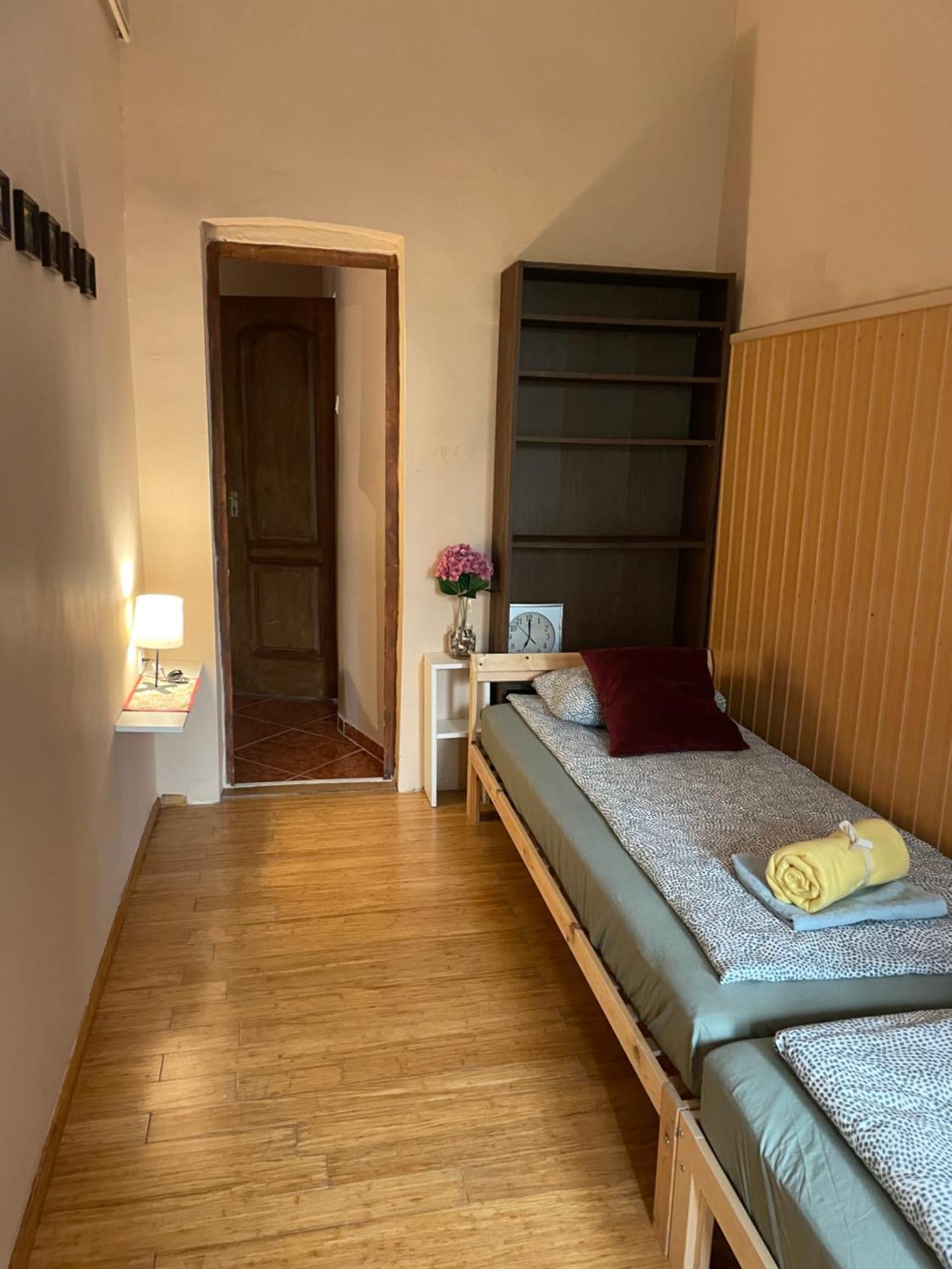 Clark Apartman ** Apartamento *