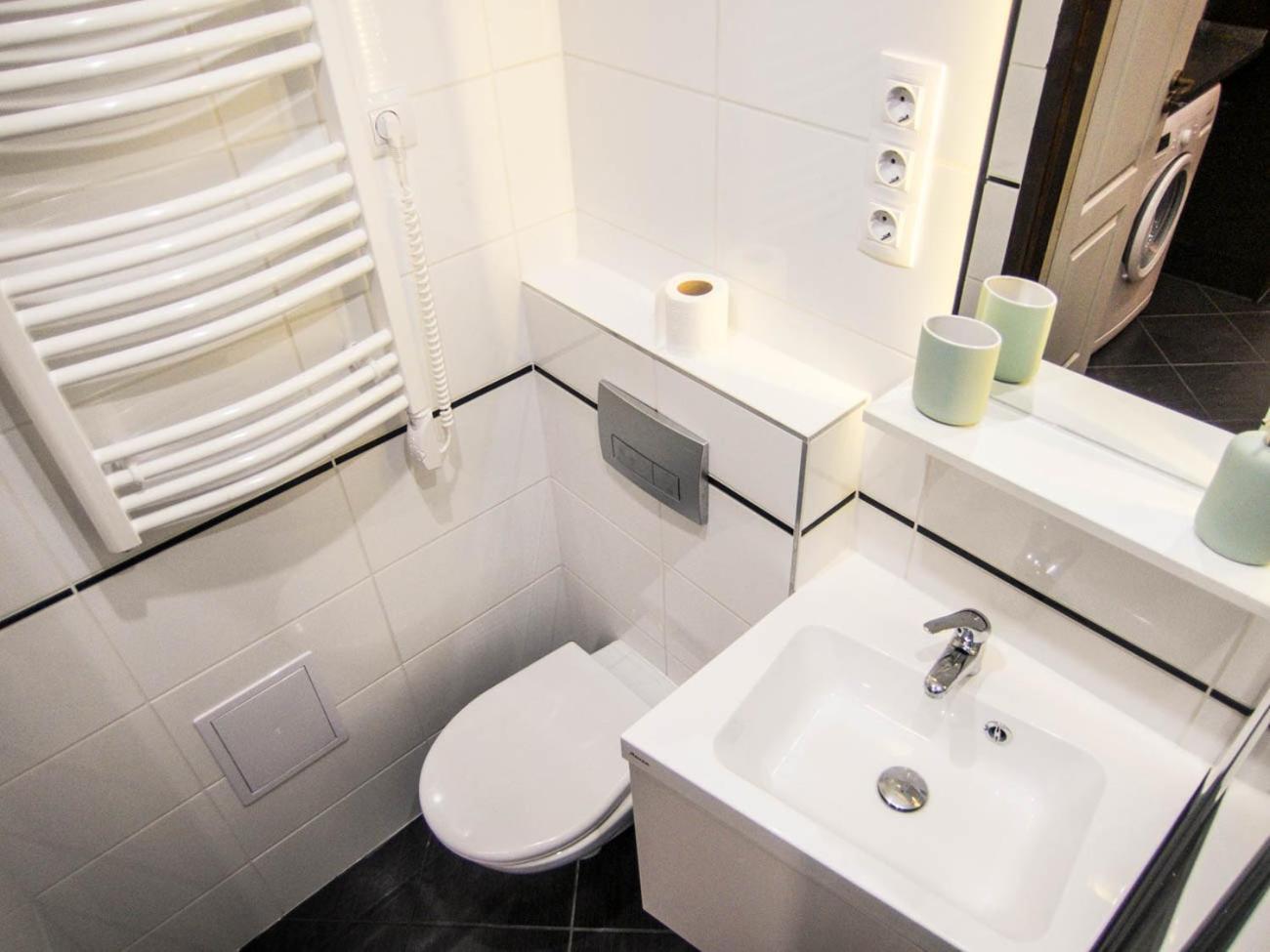 Goldcentral Akacfa Budapest
