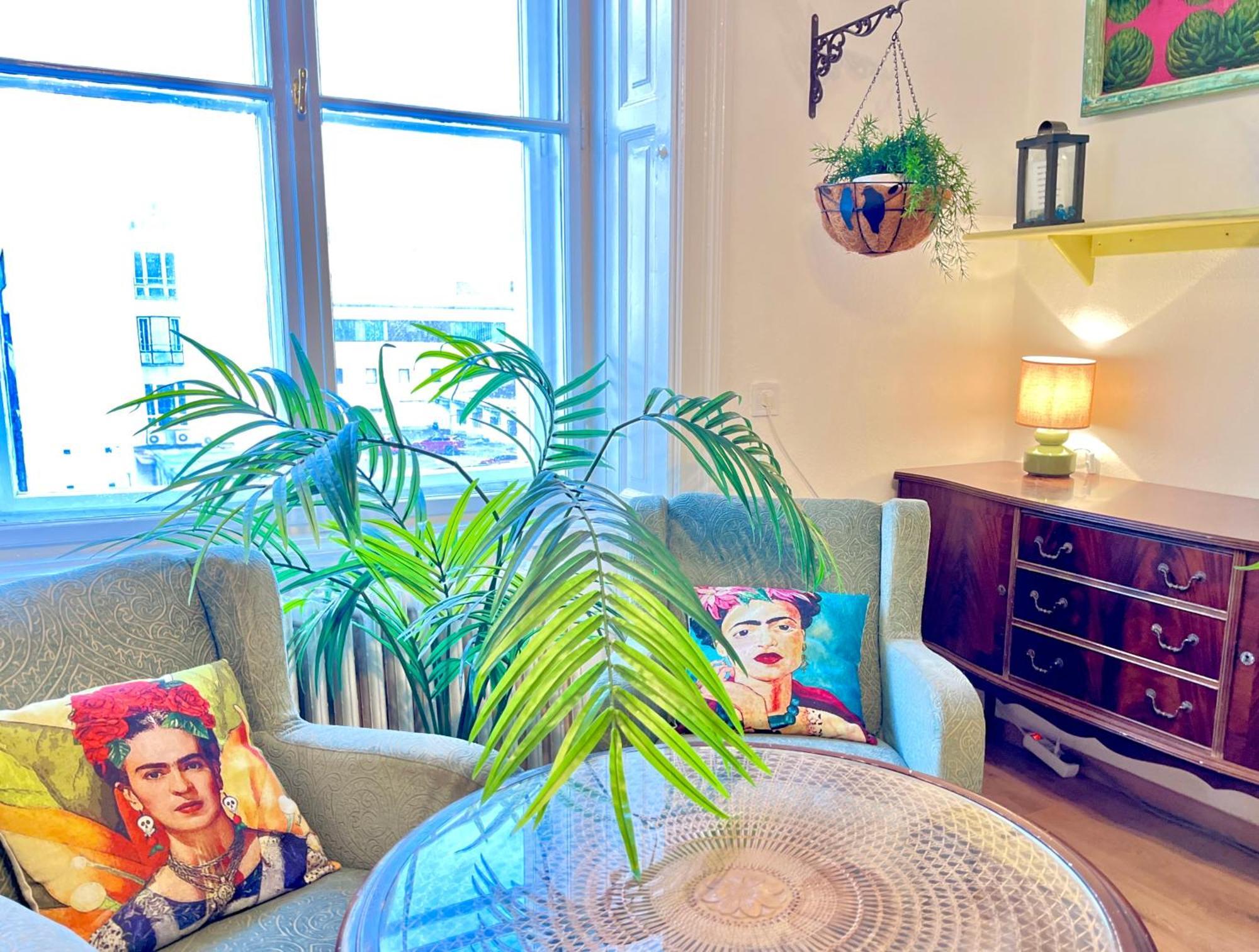 Arty Studio Flat At Downtown Appartamento